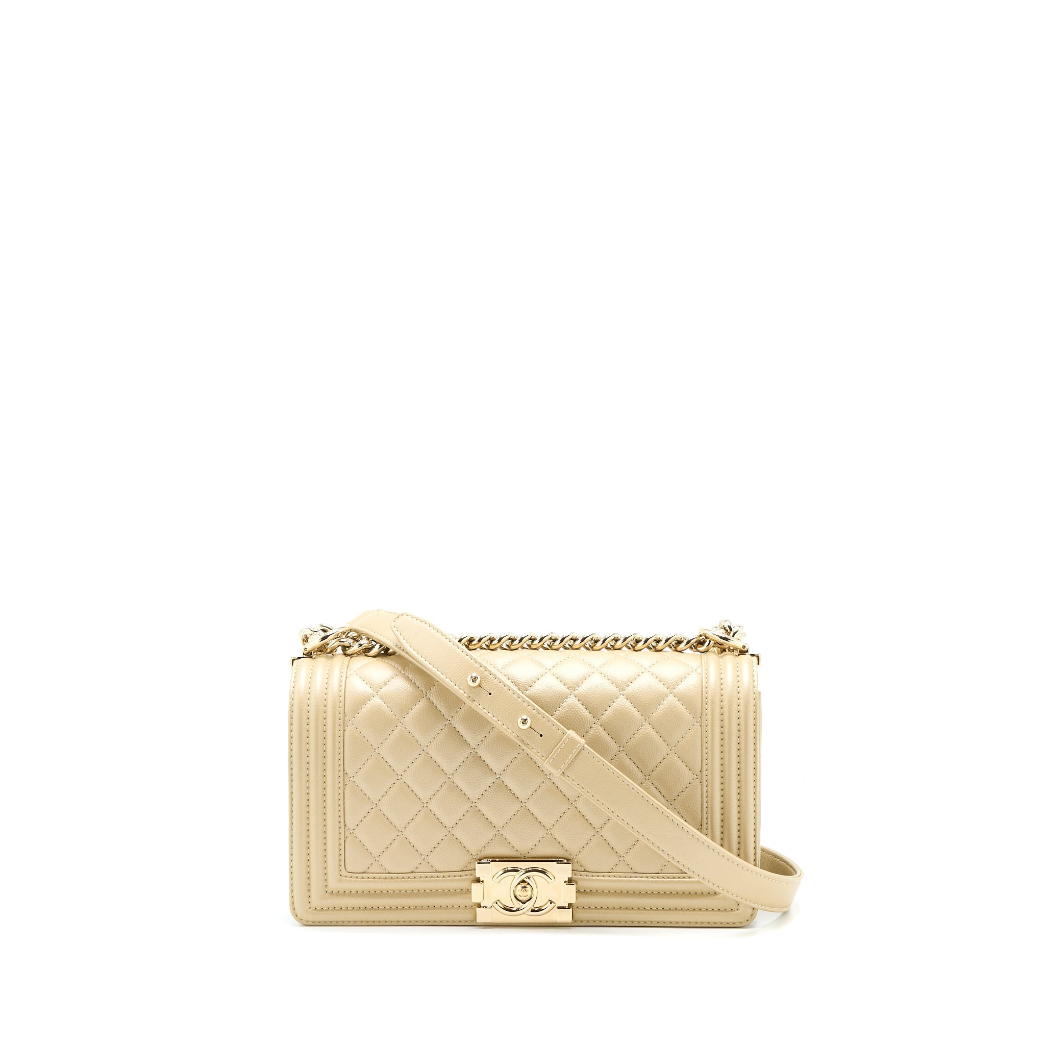 CHANEL MEDIUM BOY CAVIAR GOLD LGHW
