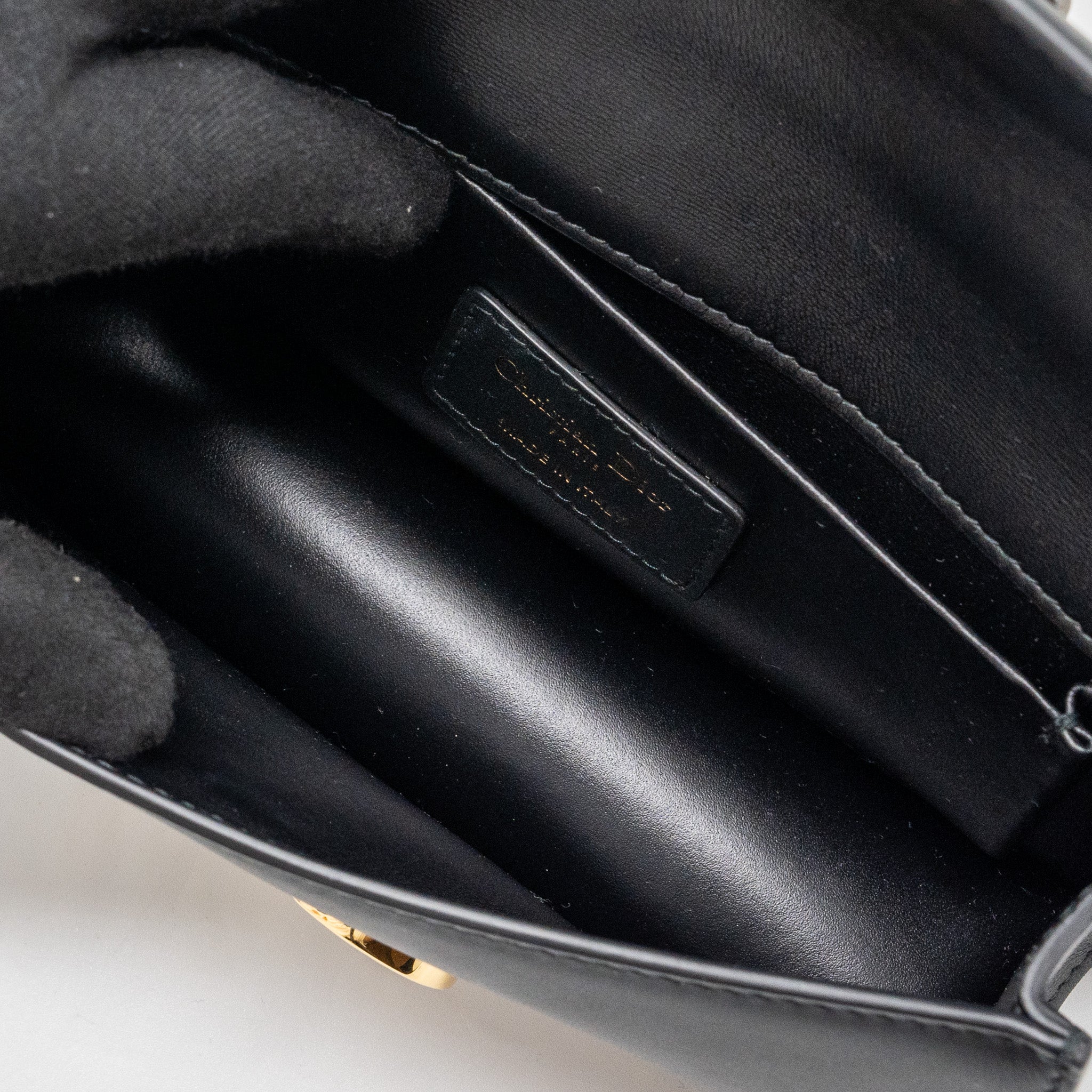 DIOR 30 MONTAIGNE EAST-WEST BAG WITH CHAIN CALFSKIN BLACK GHW