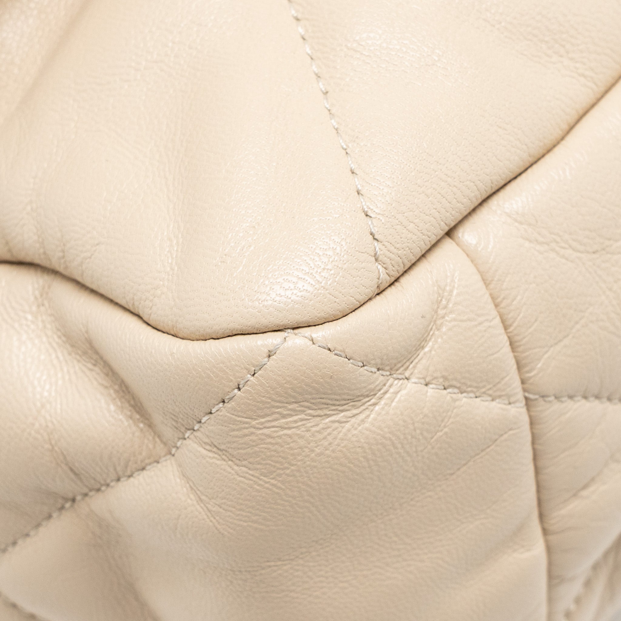 CHANEL MAXI 19 BAG GOATSKIN BEIGE MULTICOLOR HARDWARE