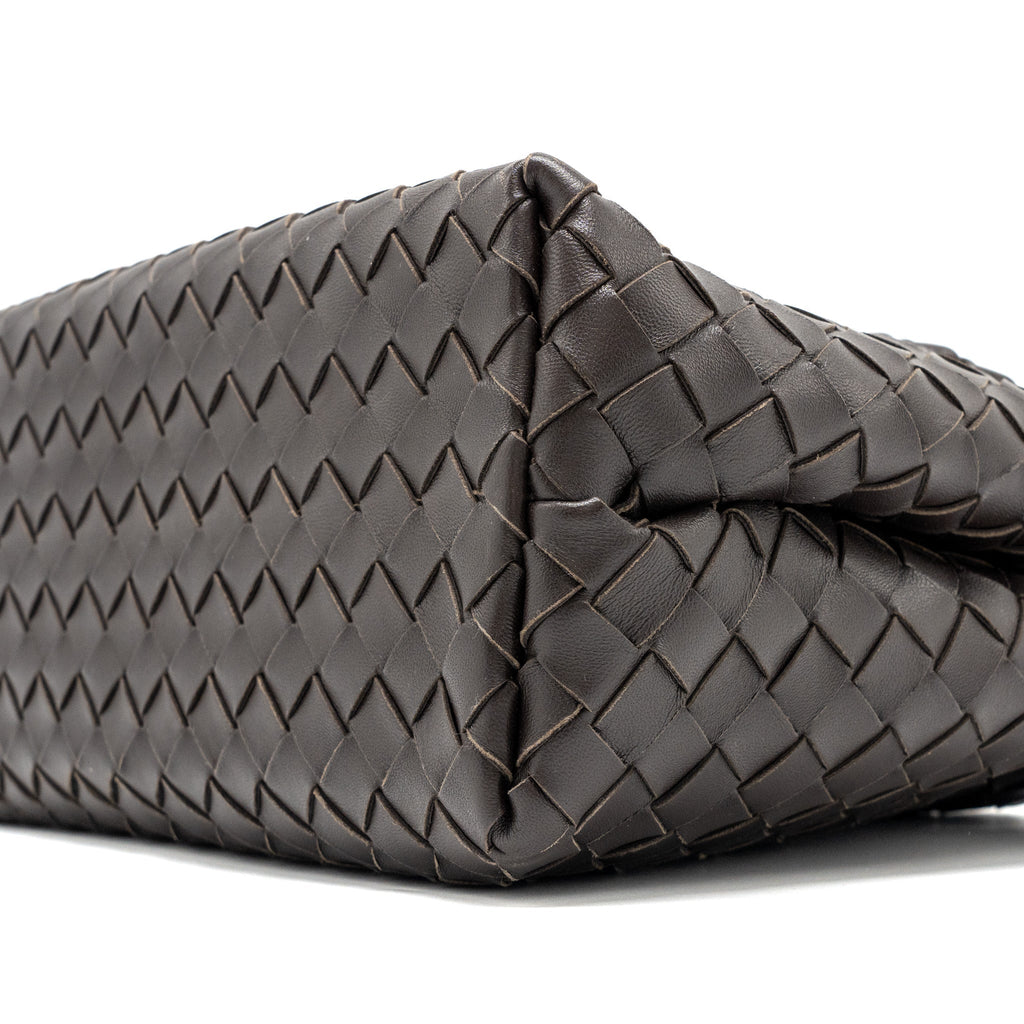 BOTTEGA VENETA MEDIUM ANDIAMO BAG LAMBSKIN FONDANT GHW