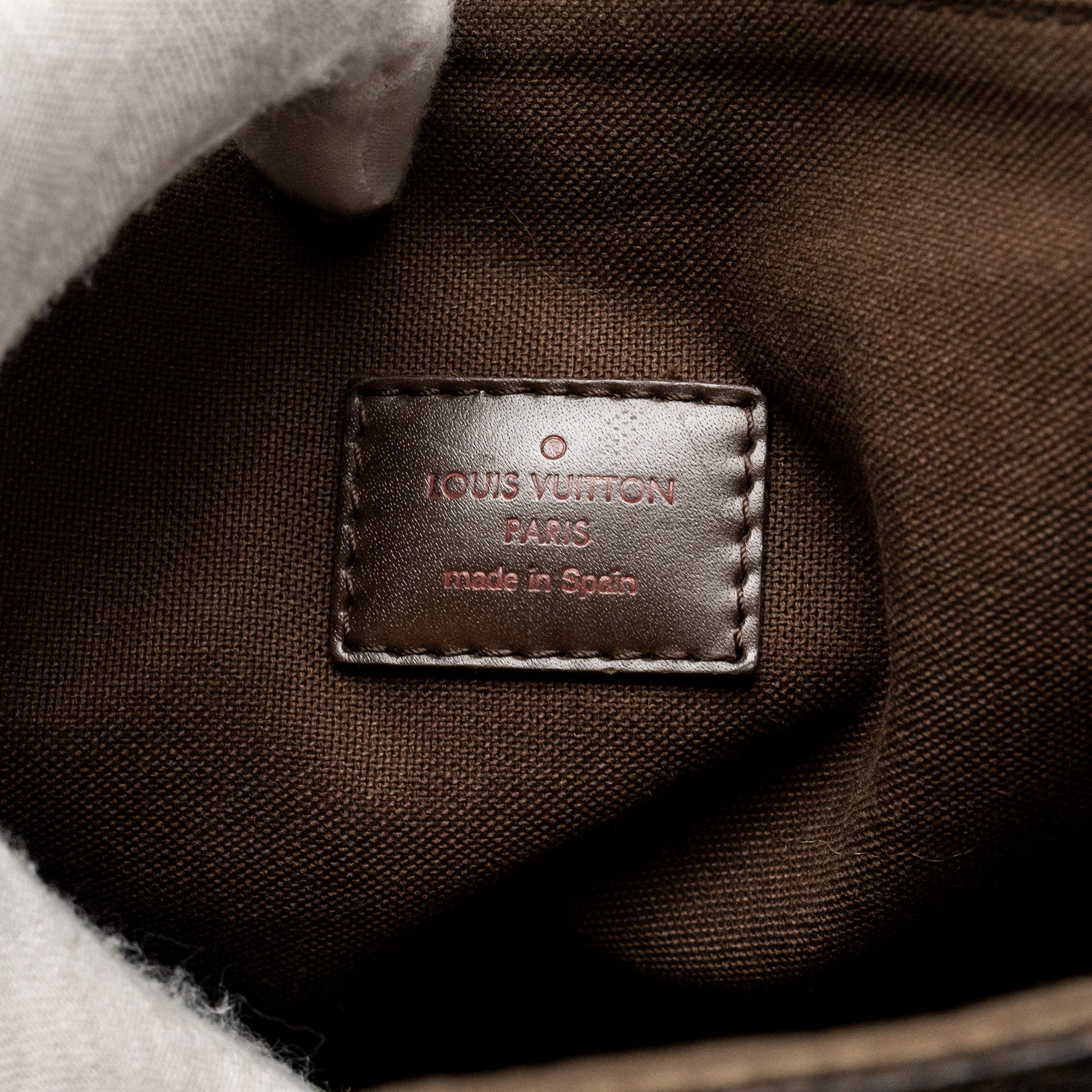 LOUIS VUITTON BEAUBOURG TOTE DAMIER EBENE CANVAS GHW