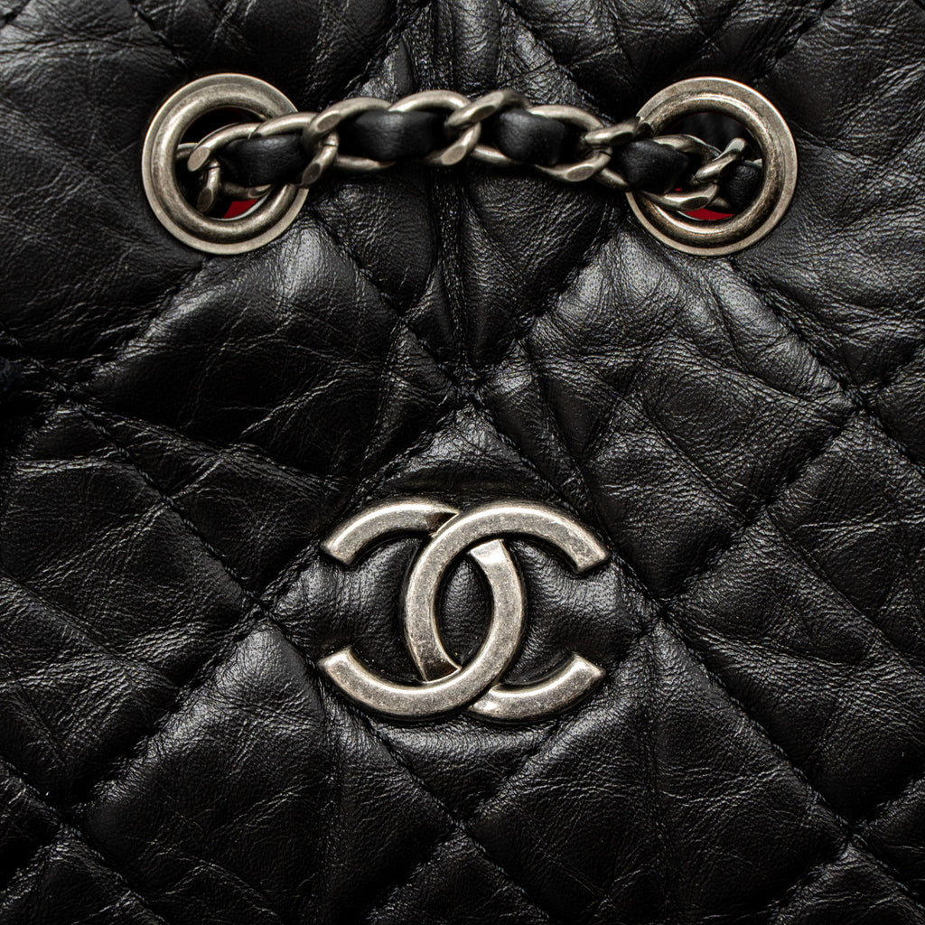 CHANEL SMALL GABRIELLE BACKPACK CALFSKIN BLACK MULTICOLOUR HARDWARE (MICROCHIP)