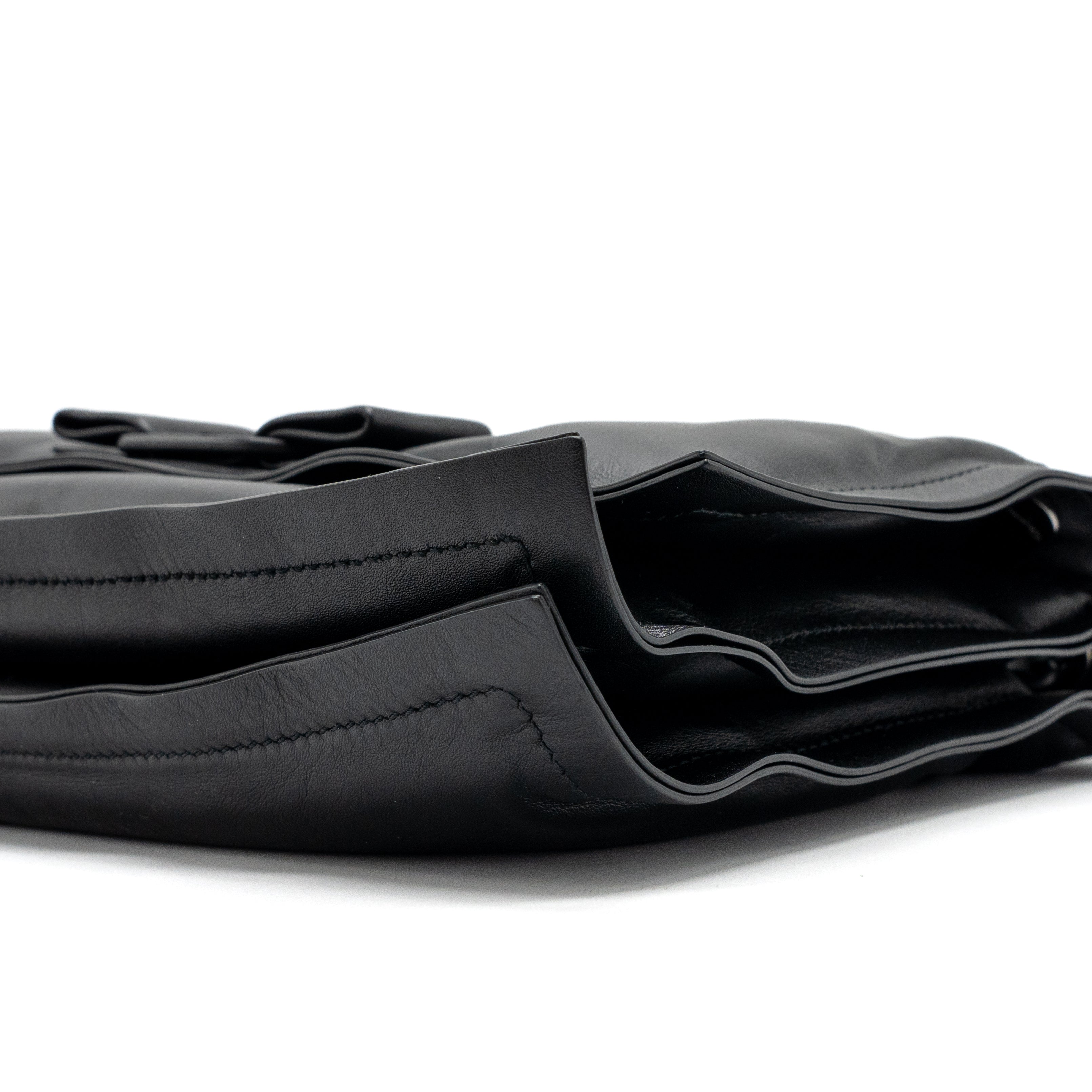 SALVATORE FERRAGAMO SMALL VIVA BOW SHOULDER BAG BLACK WITH BLACK HARDWARE