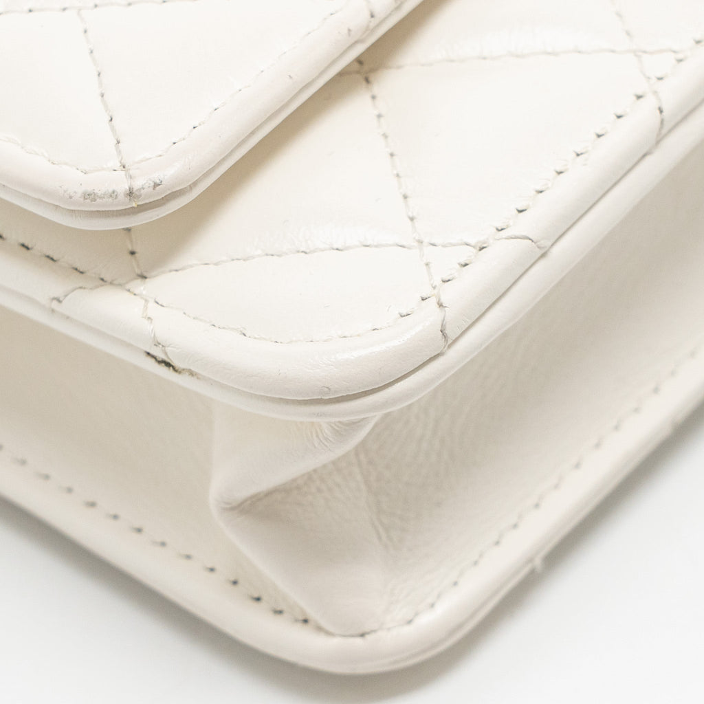CHANEL TOP HANDLE WALLET WITH CHAIN CALFSKIN WHITE GHW (MICROCHIP)