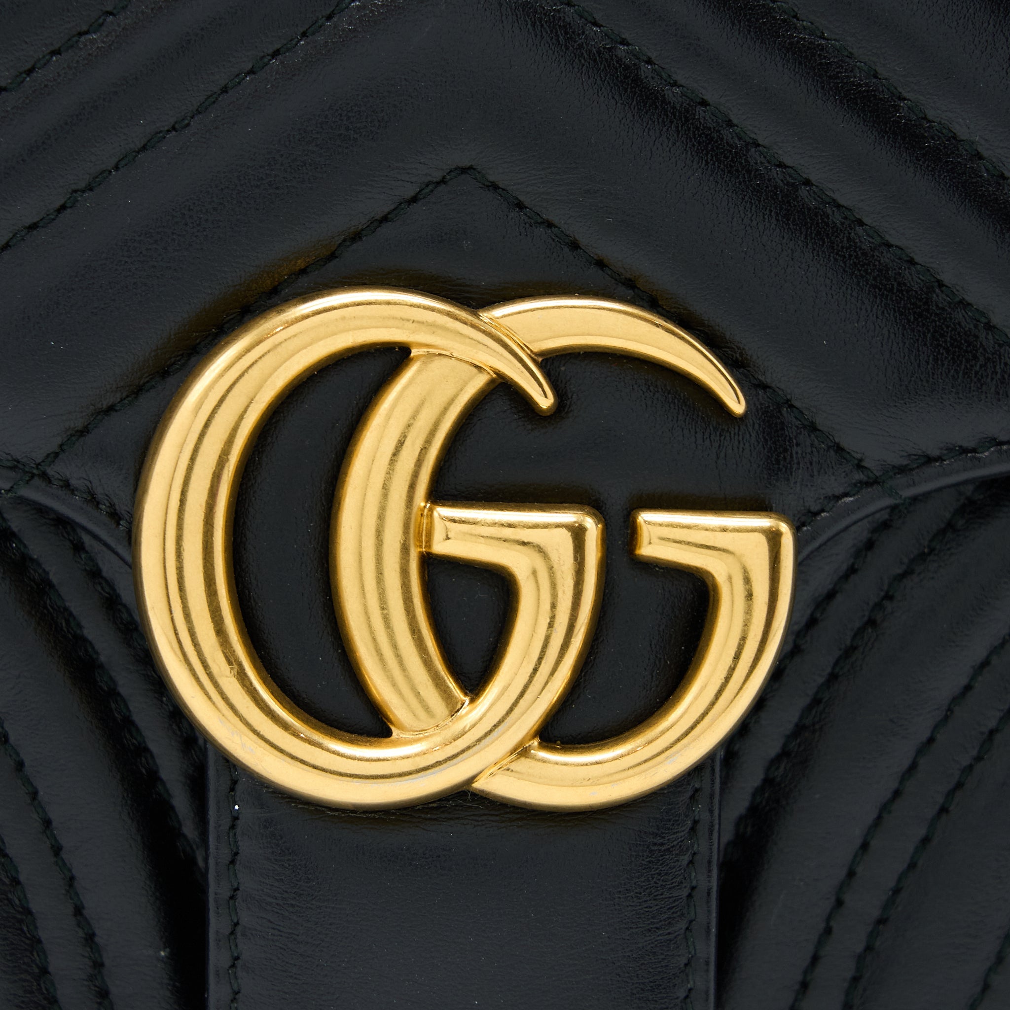 GUCCI SMALL MARMONT CALFSKIN BLACK GHW
