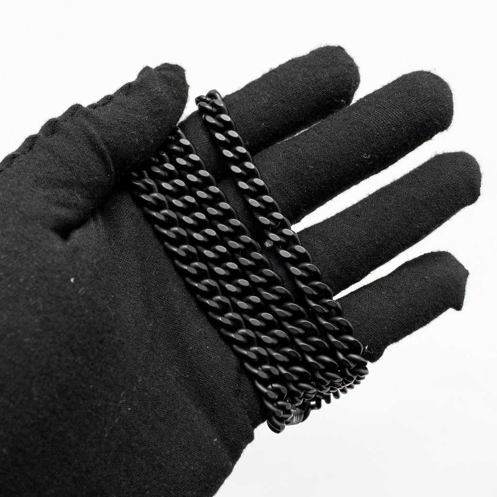 DIOR STUDDED DIORAMA WALLET ON CHAIN LEATHER SO BLACK