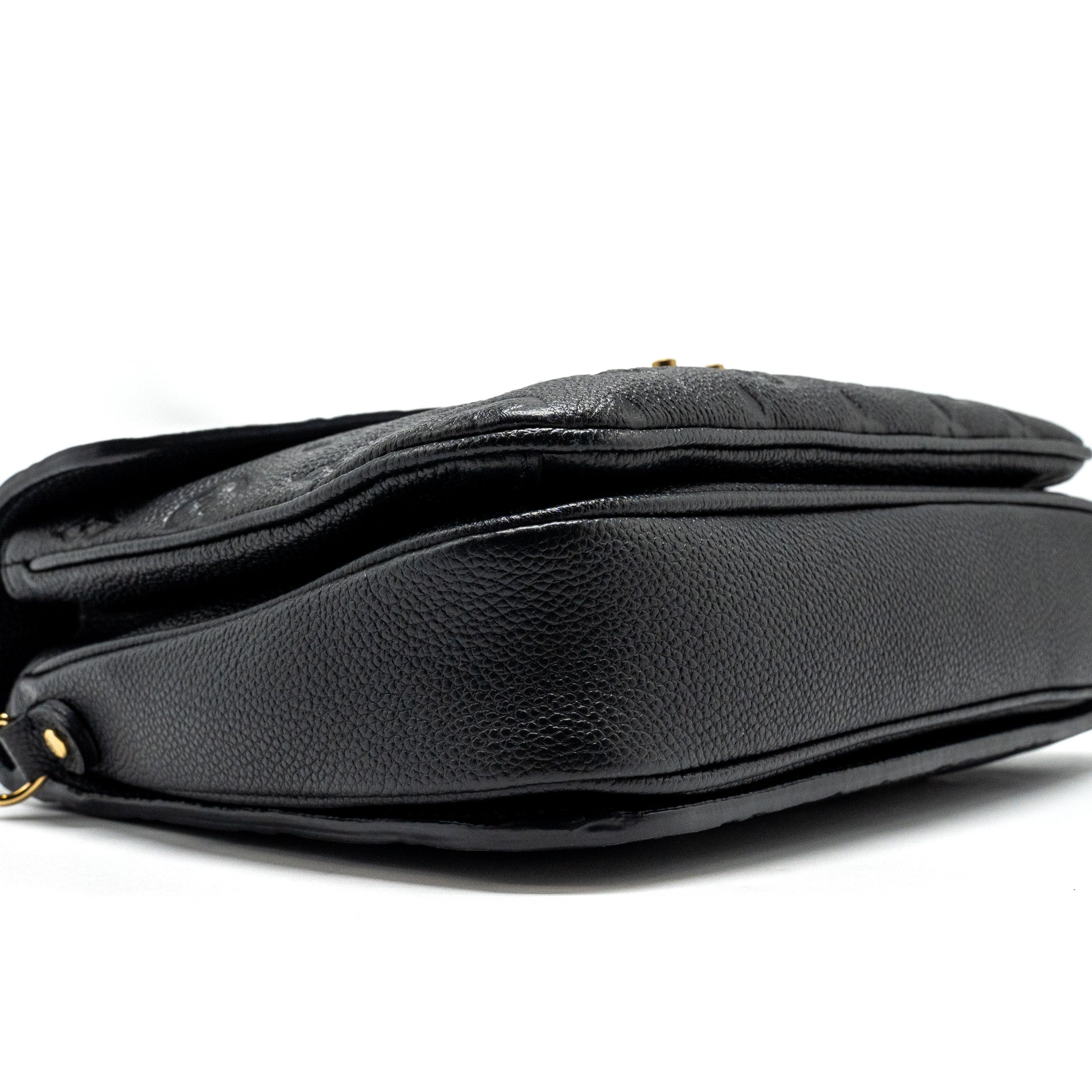 LOUIS VUITTON POCHETTE METIS MONOGRAM EMPREINTE BLACK GHW