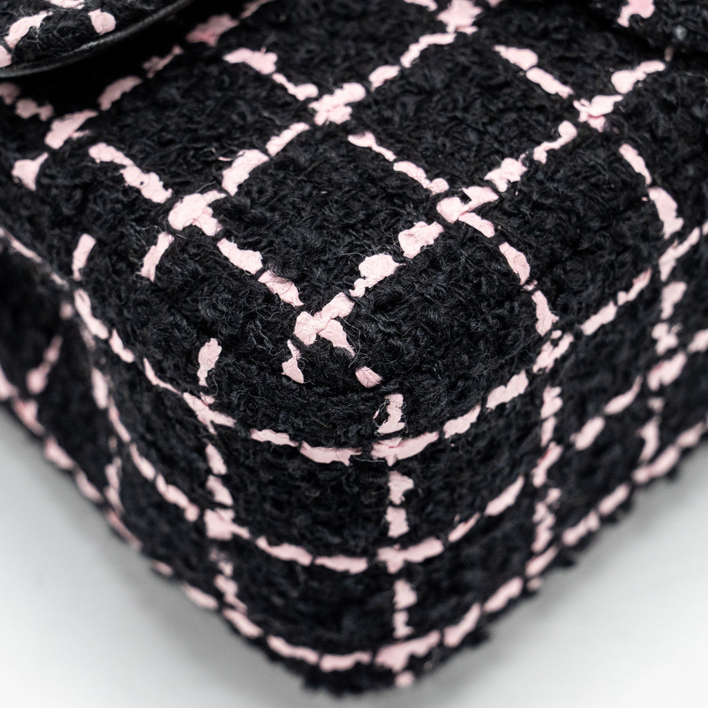 CHANEL 23K FLOWER BOMB MINI RECTANGULAR FLAP BAG TWEED BLACK/PINK LGHW (MICROCHIP)