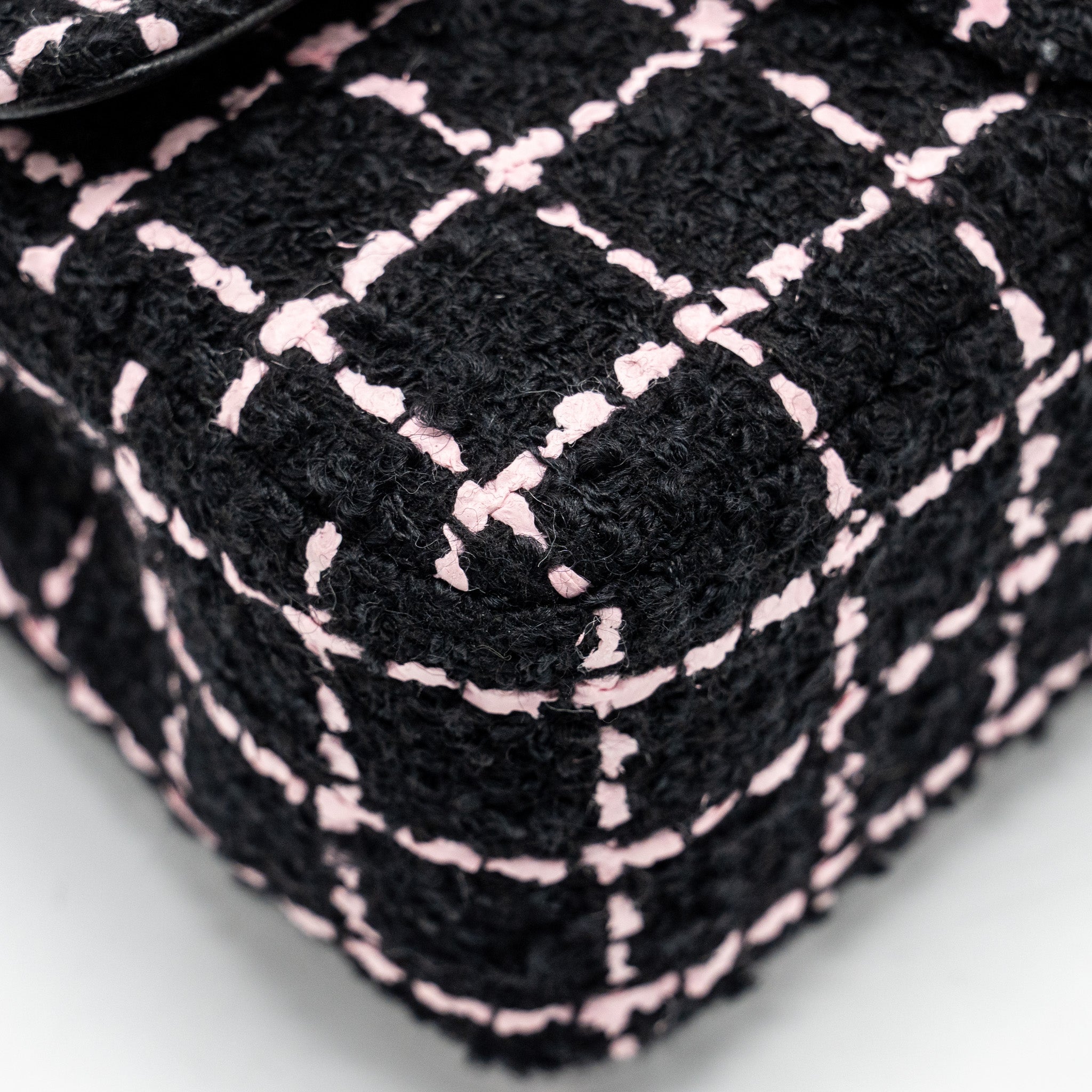 CHANEL 23K FLOWER BOMB MINI RECTANGULAR FLAP BAG TWEED BLACK/PINK LGHW (MICROCHIP)