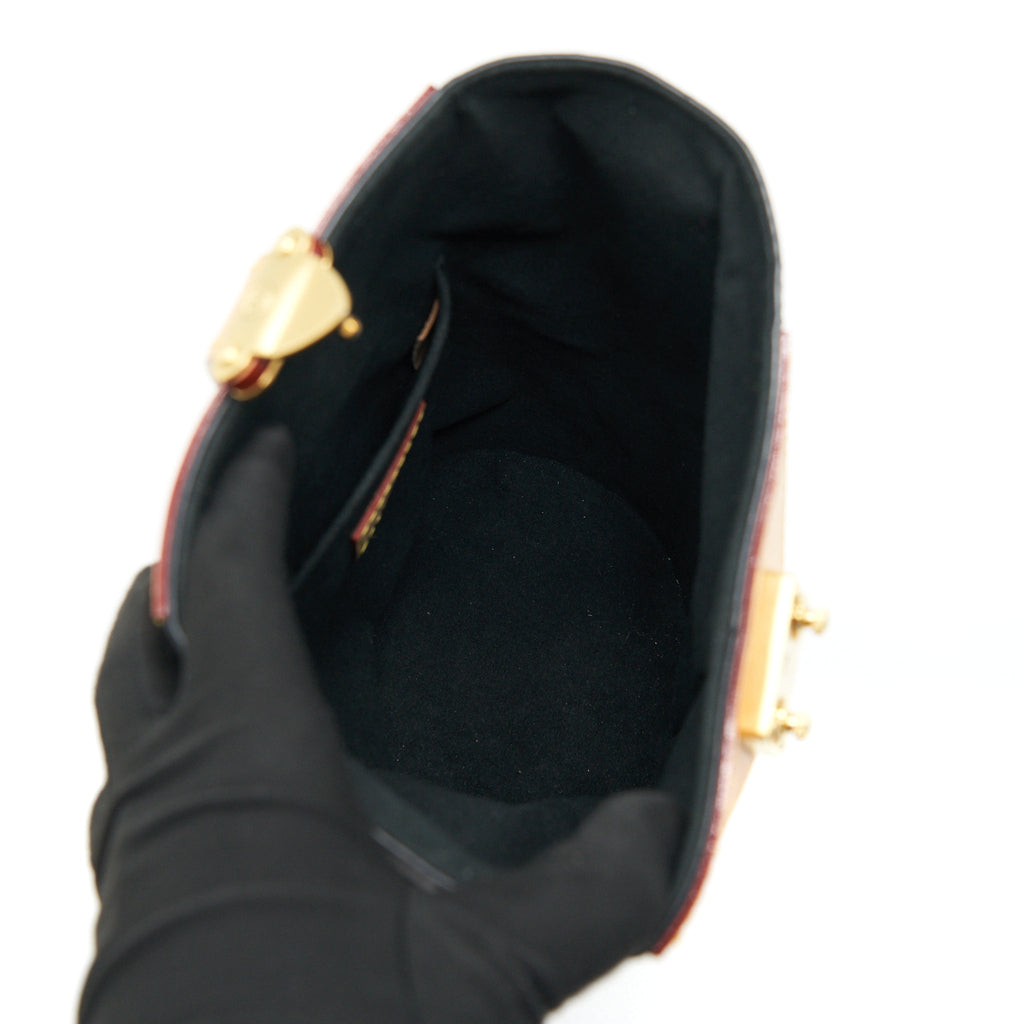 LOUIS VUITTON DUFFLE BAG