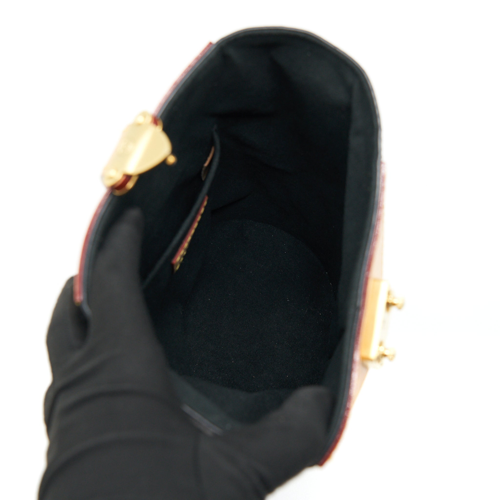 LOUIS VUITTON DUFFLE BAG