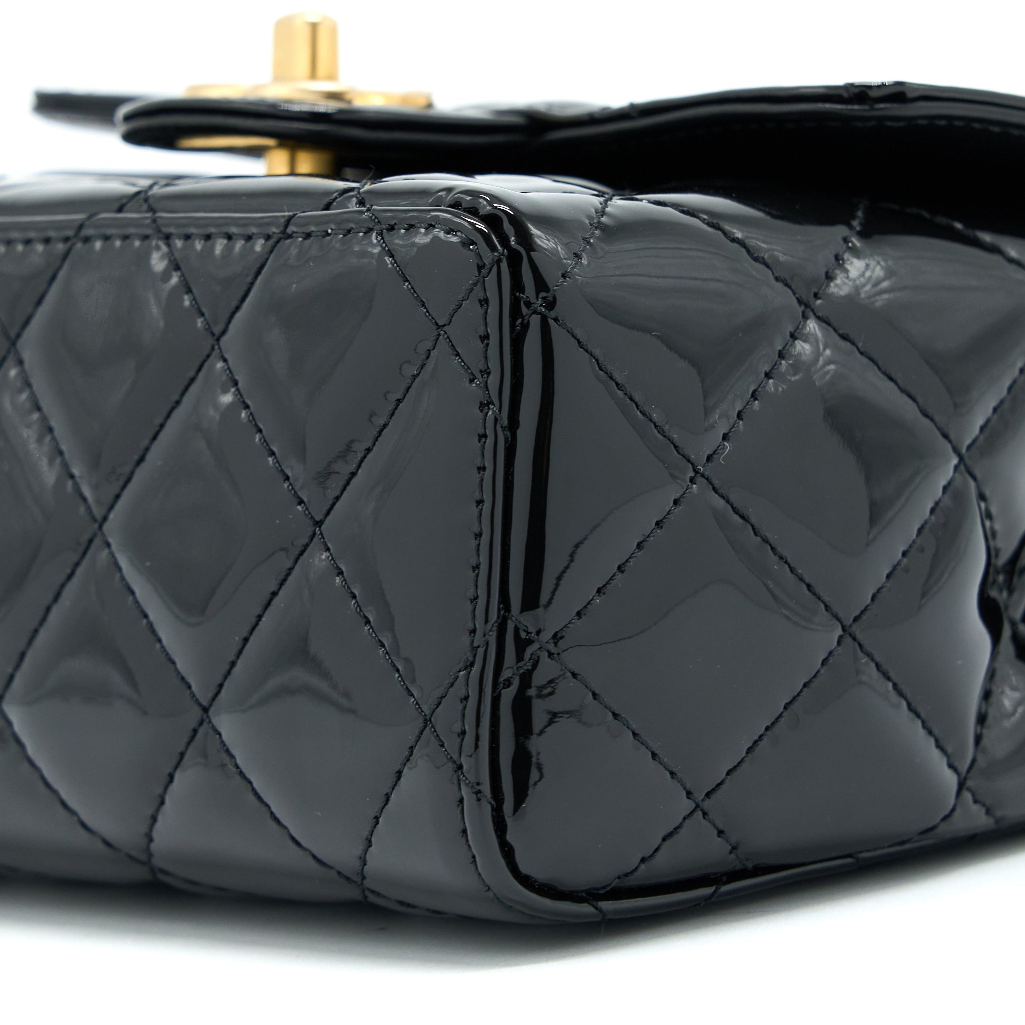CHANEL 22K RETRO CLASSIC NEW SQUARE MINI FLAP BAG PATENT BLACK BRUSHED GHW(MICROCHIP)