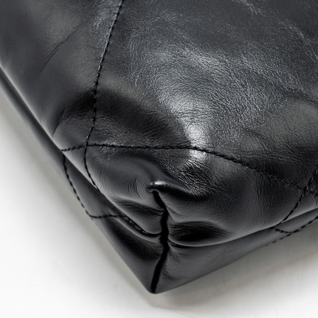 CHANEL MINI 22 BAG SHINY CALFSKIN BLACK GHW (MICROCHIP)