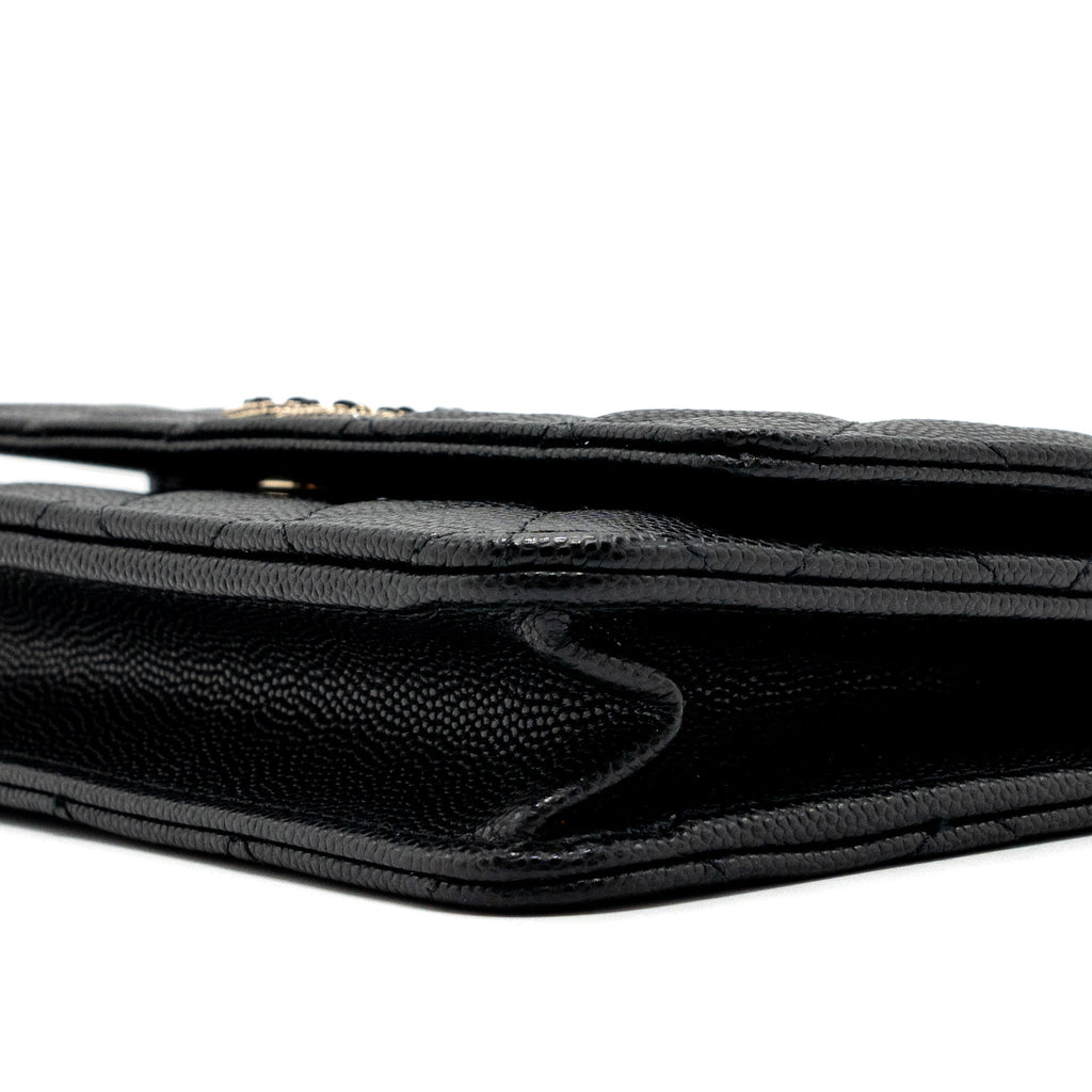 CHANEL DETAILED LOGO WALLET ON CHAIN BLACK CAVIAR LGHW (MICROCHIP)