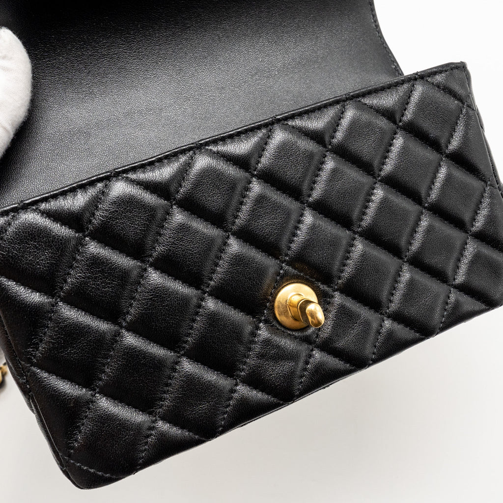CHANEL 24C DETAIL TOP HANDLE FLAP BAG LAMBSKIN BLACK GHW (MICROCHIP)