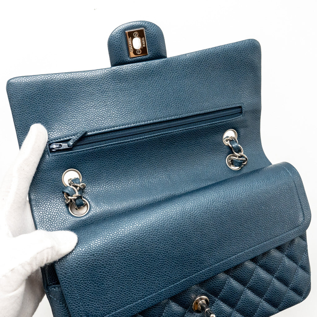 CHANNEL MEDIUM CLASSIC DOUBLE FLAP BAG CAVIAR METALLIC DARK BLUE SHW