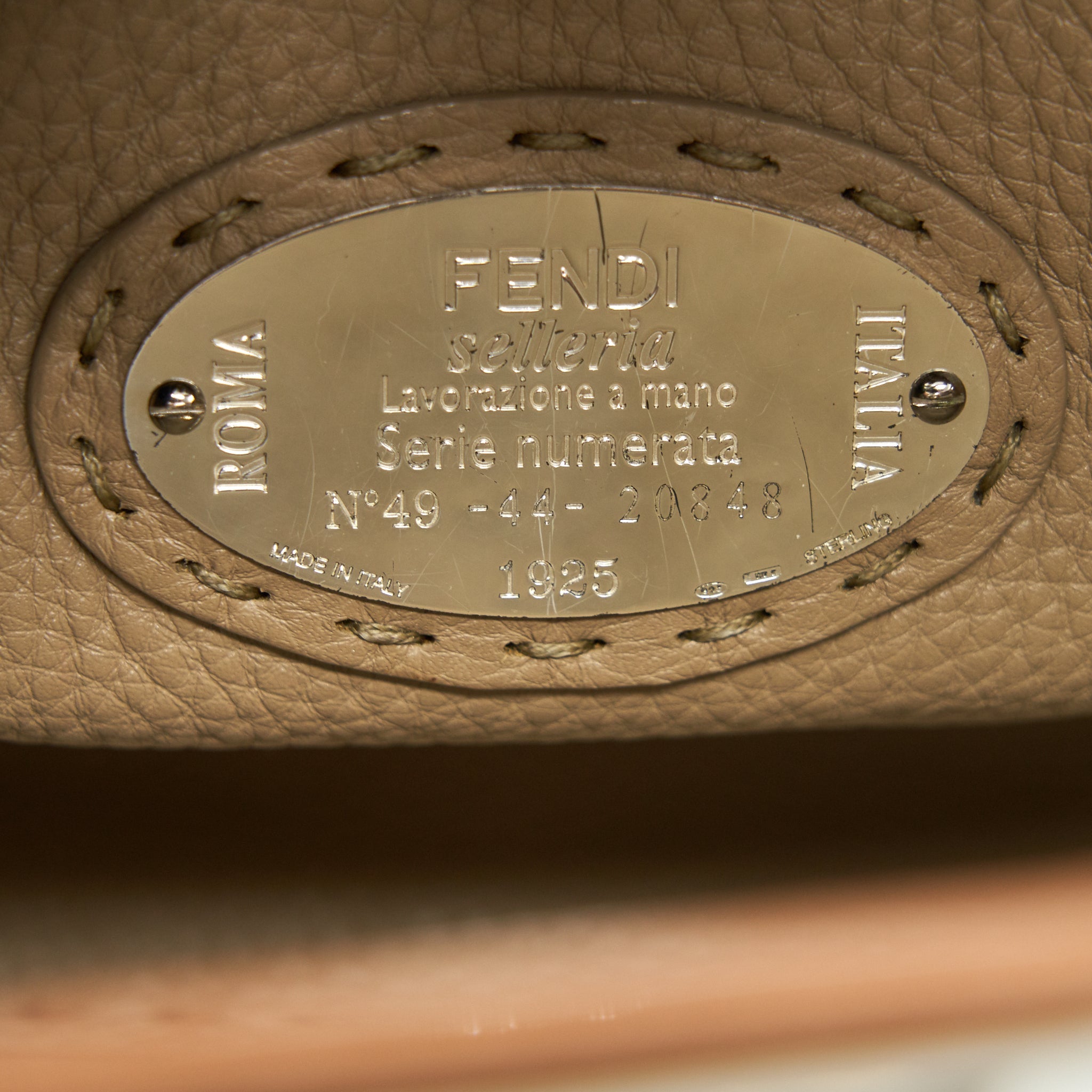 FENDI MEDIUM PEEKABOO BAG IN ROMANO LEATHER CARAMEL SHW