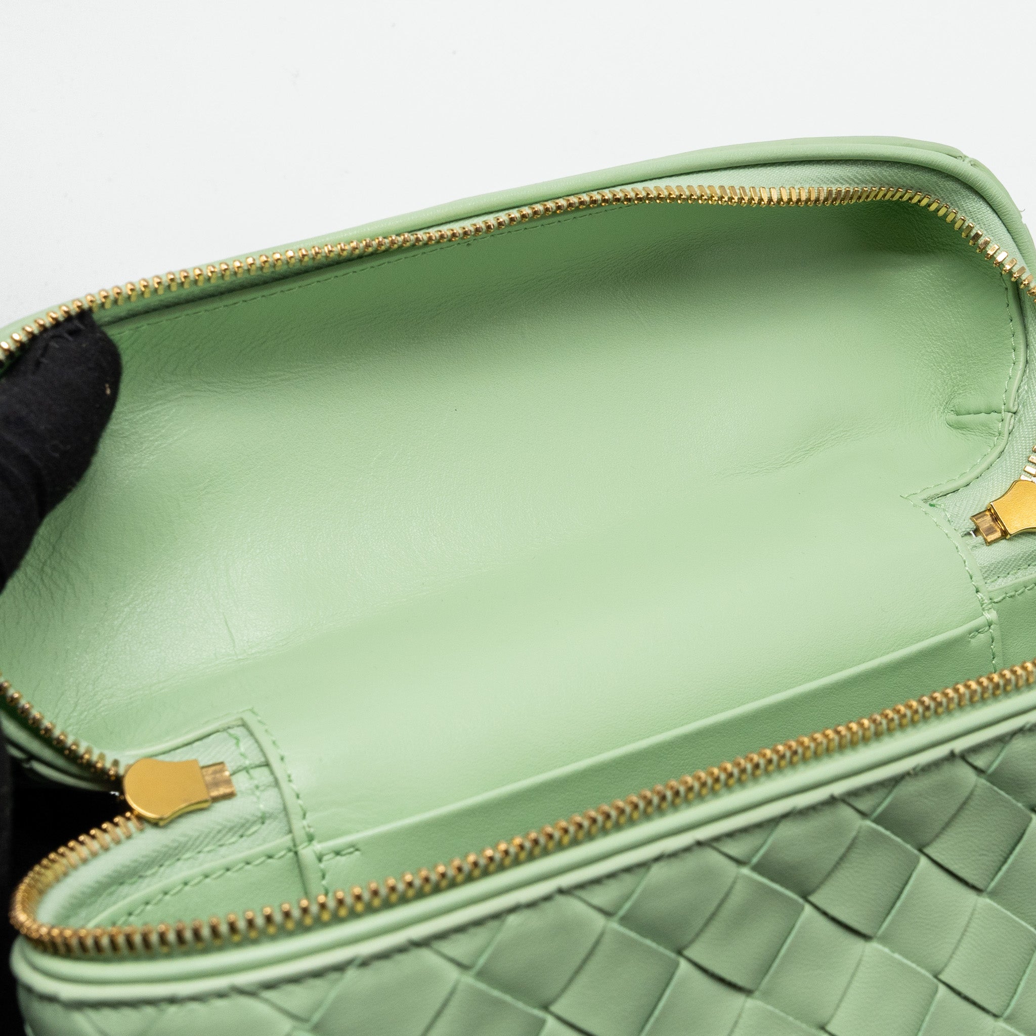 BOTTEGA VENETA BANG BANG VANITY CASE CALFSKIN LIGHT GREEN GHW