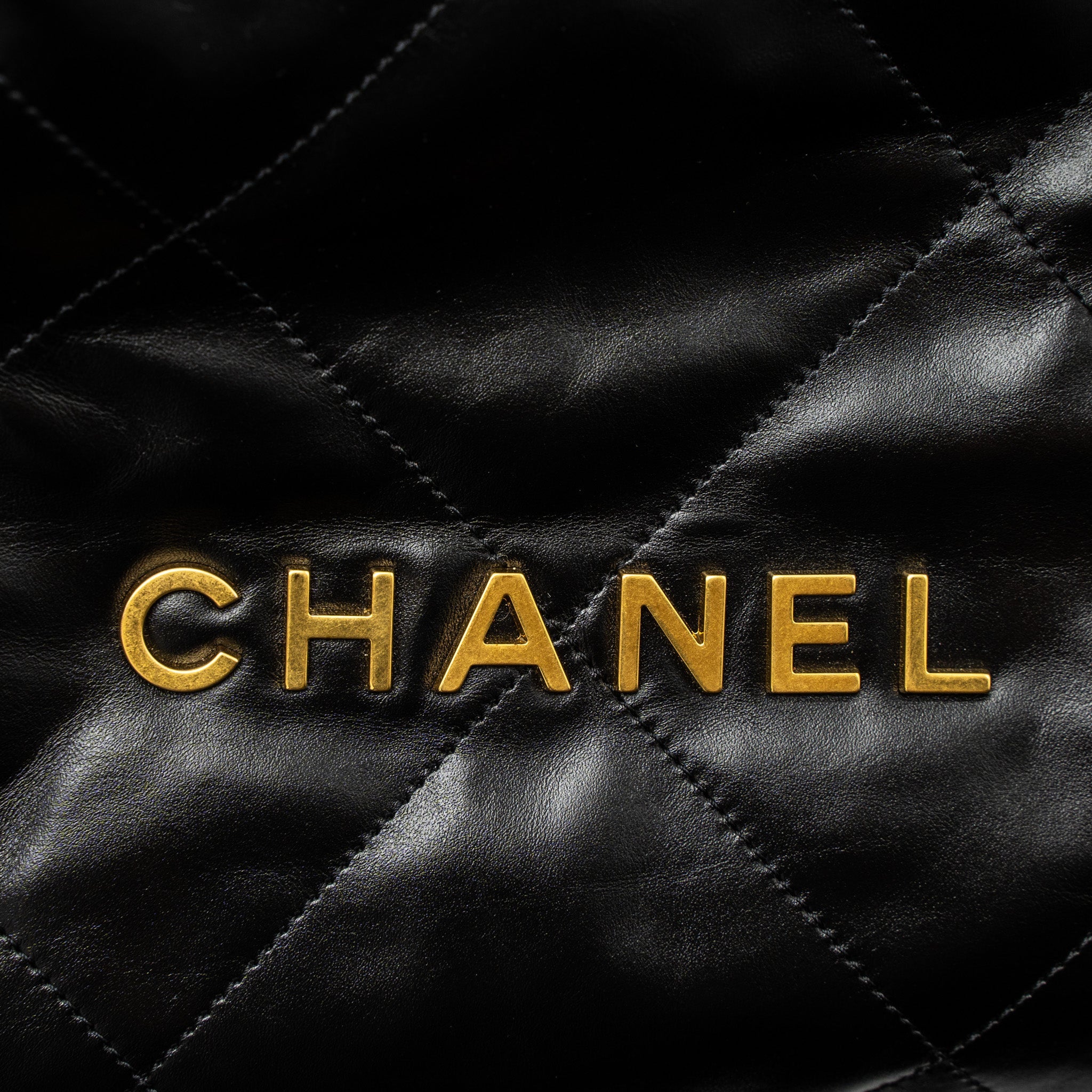 CHANEL SMALL 22 BAG SHINY CALFSKIN BLACK GHW (MICROCHIP)