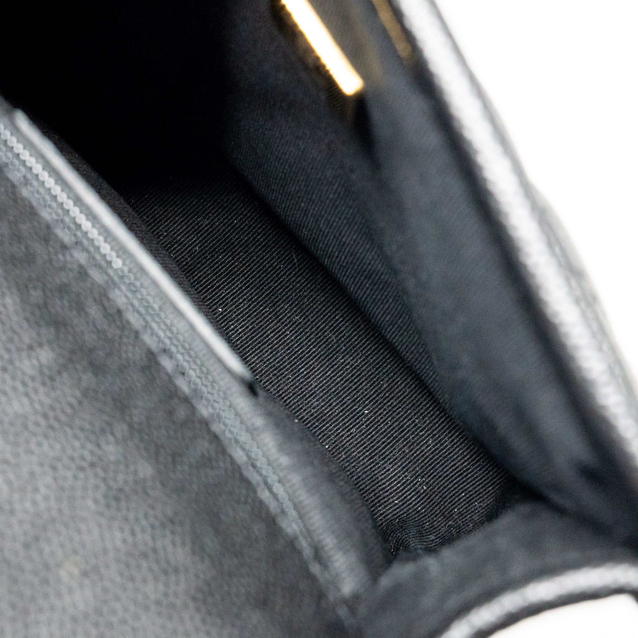 CHANEL 22K MINI FLAP BAG WITH TOP HANDLE CAVIAR BLACK GHW (MICROCHIP)
