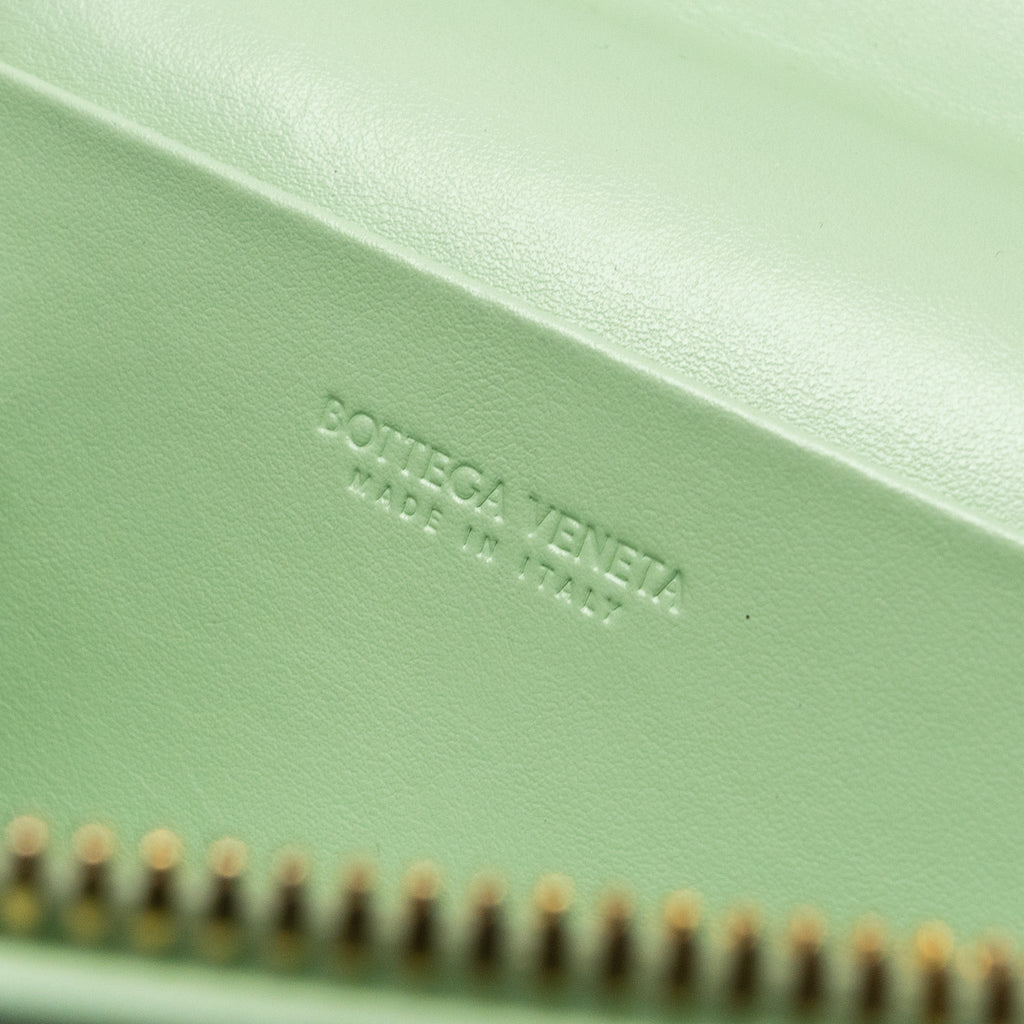BOTTEGA VENETA BANG BANG VANITY CASE CALFSKIN LIGHT GREEN GHW