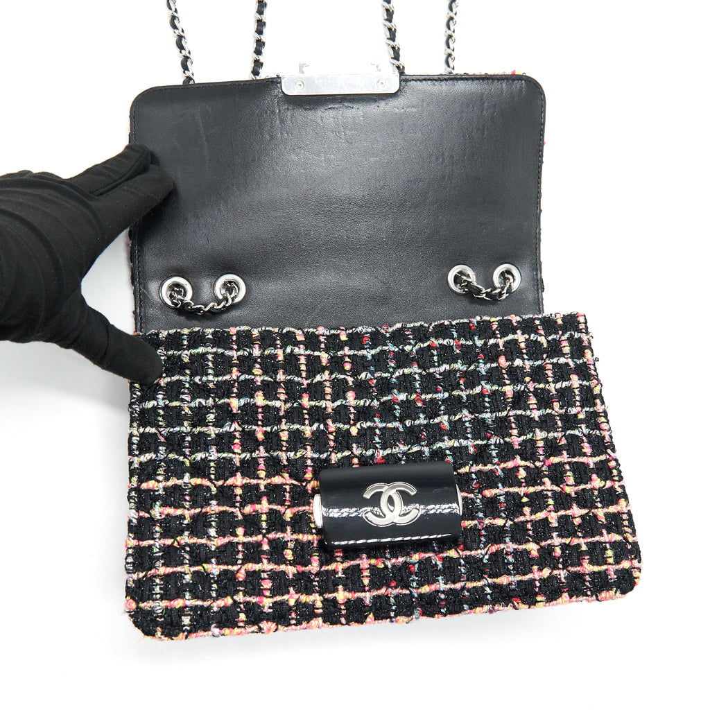 CHANEL TWEED QUILTED MINI BEAUTY LOCK FLAP BAG MULTICOLOR BLACK