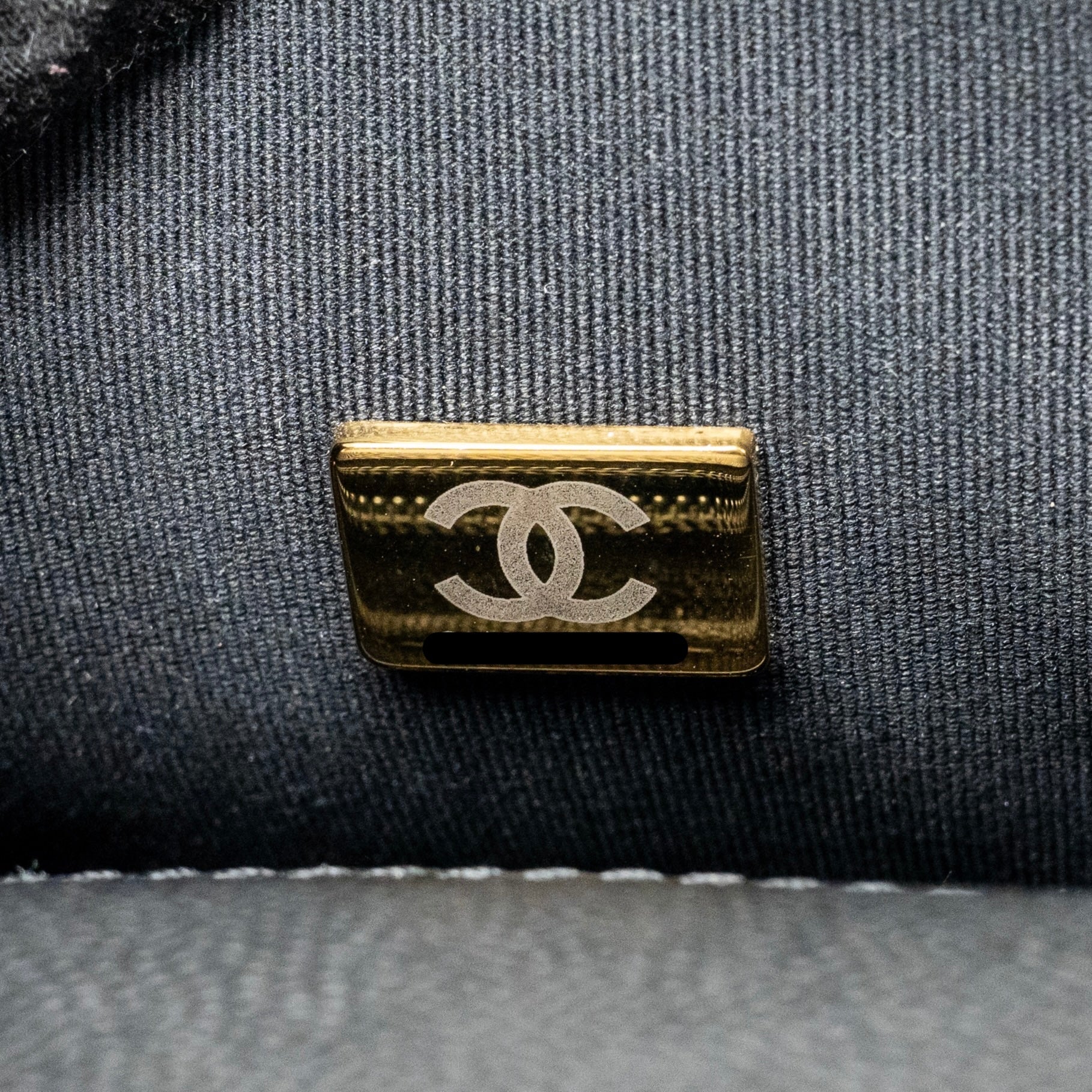 CHANEL 22K MINI FLAP BAG WITH TOP HANDLE CAVIAR BLACK GHW (MICROCHIP)