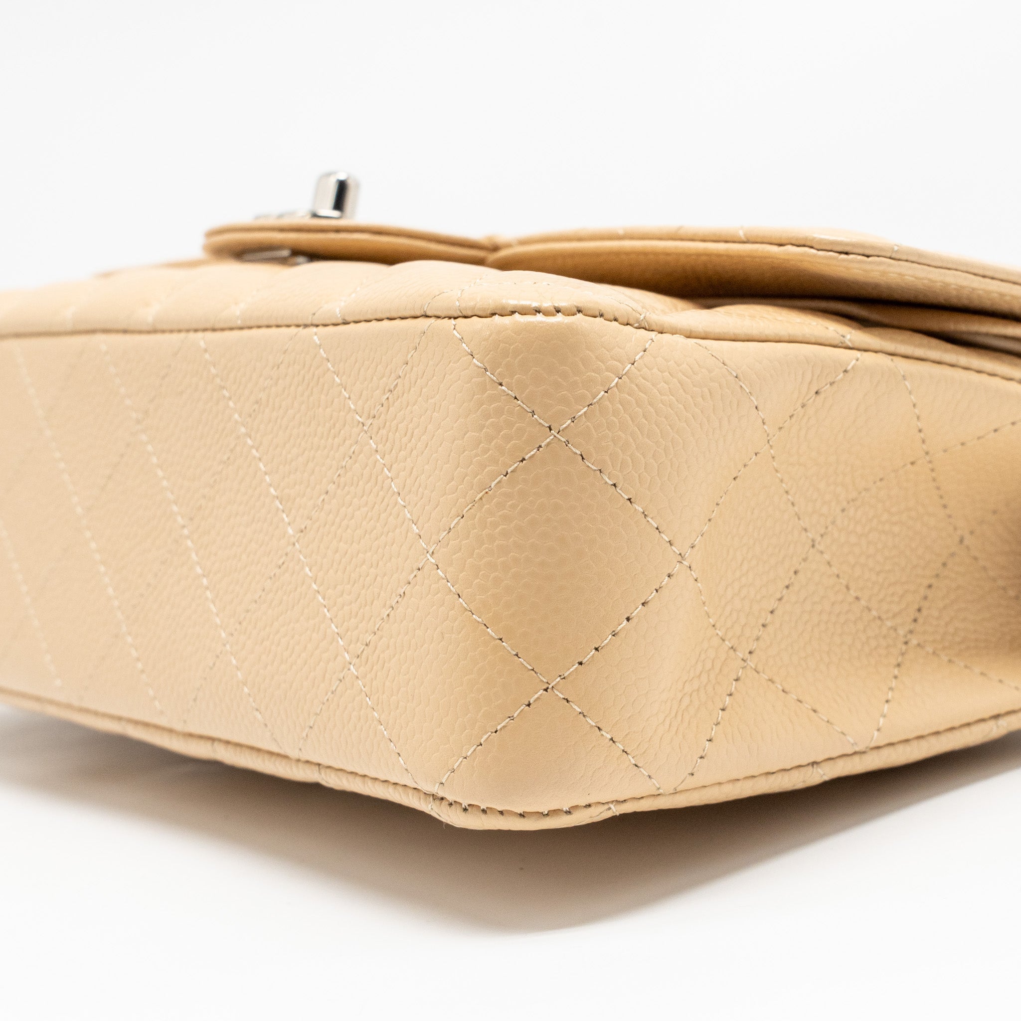 CHANEL MEDIUM CLASSIC DOUBLE FLAP BAG CAVIAR BEIGE SHW