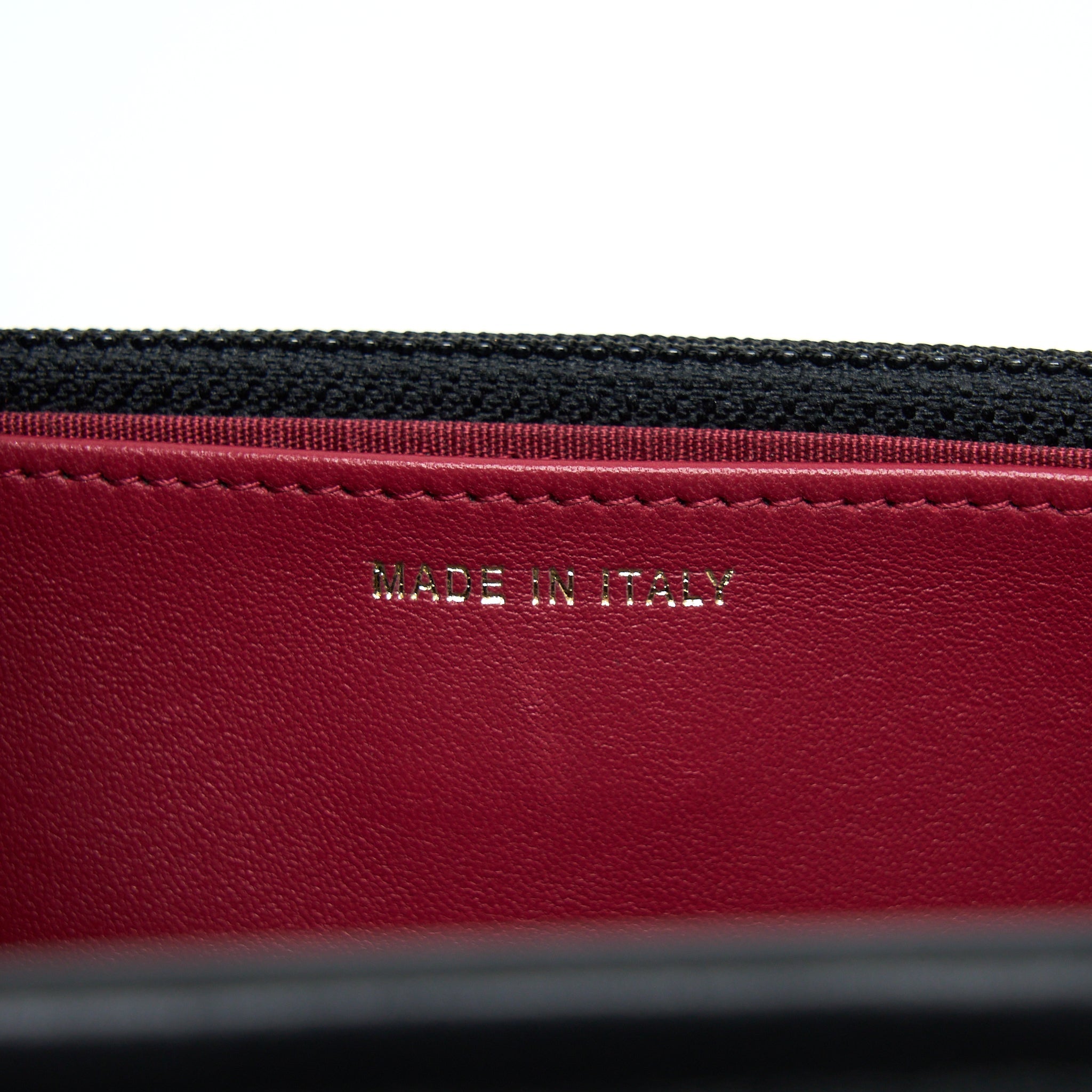 CHANEL 21S WALLET ON CHAIN WITH PEARL/CC LOGO ROUND HANDLE LAMBSKIN BLACK BRUSHED GHW