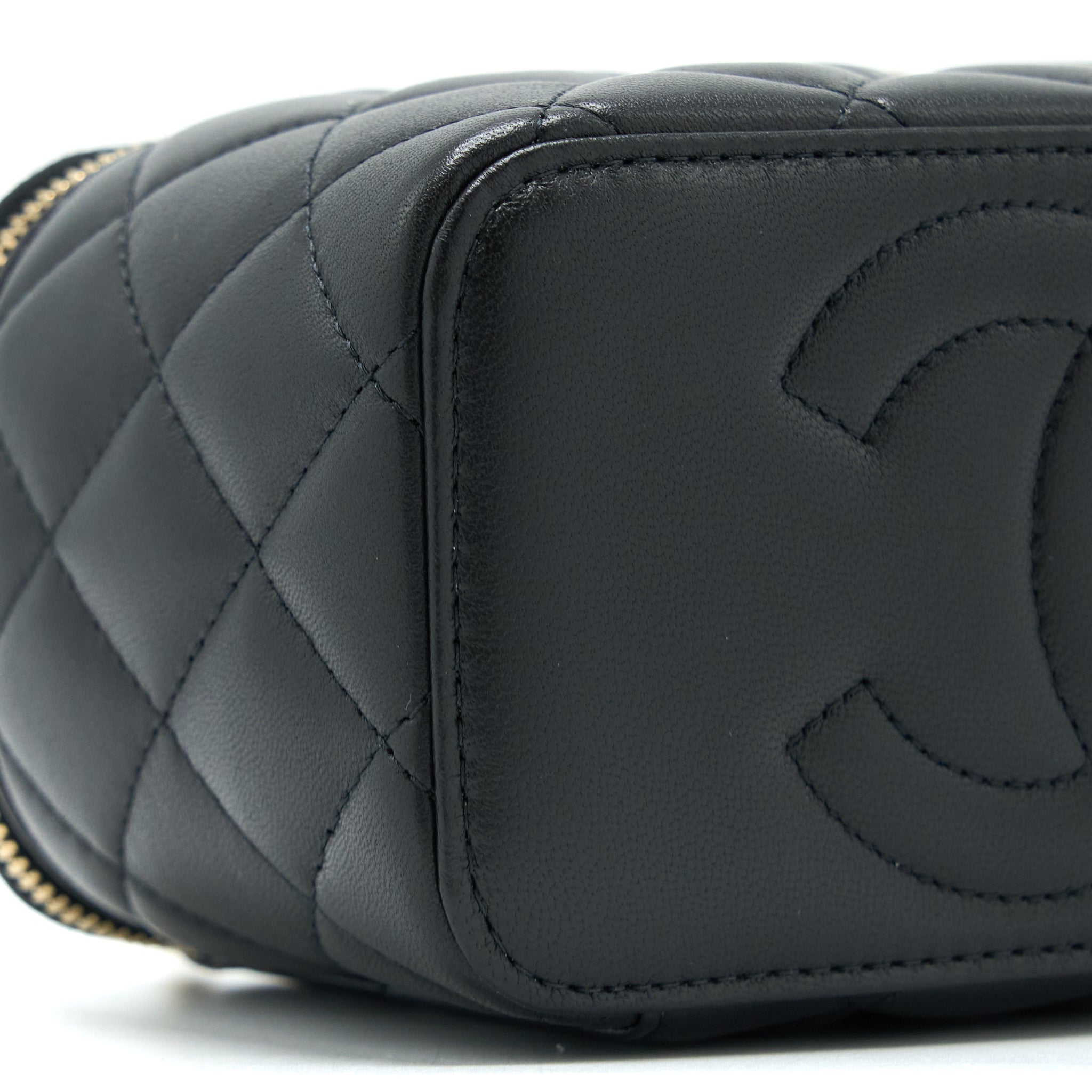 CHANEL 23C PEARL CRUSH LONG VANITY LAMBSKIN BLACK LGHW (MICROCHIP)