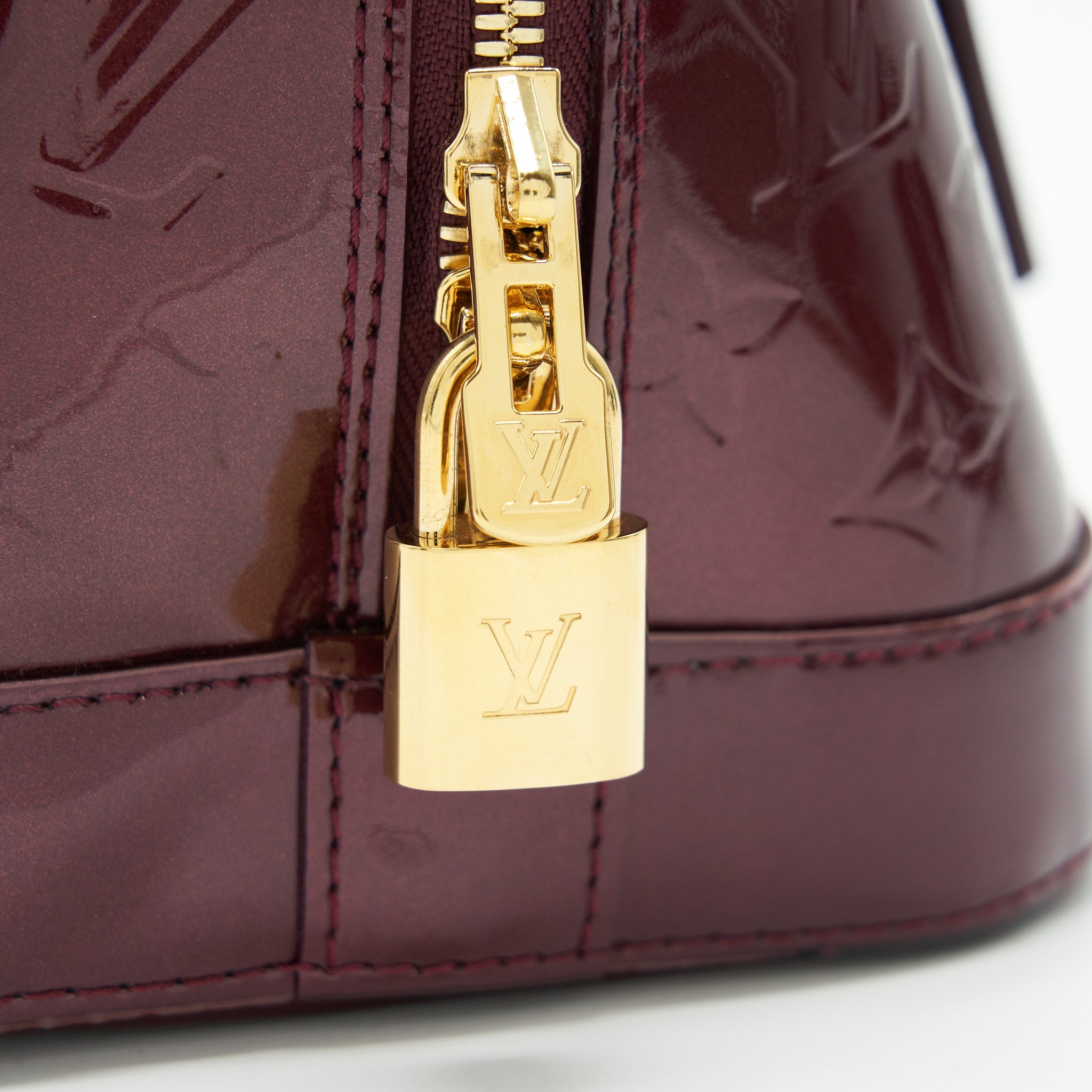 LOUIS VUITTON ALMA PM PATENT LEATHER AMARANTE GHW