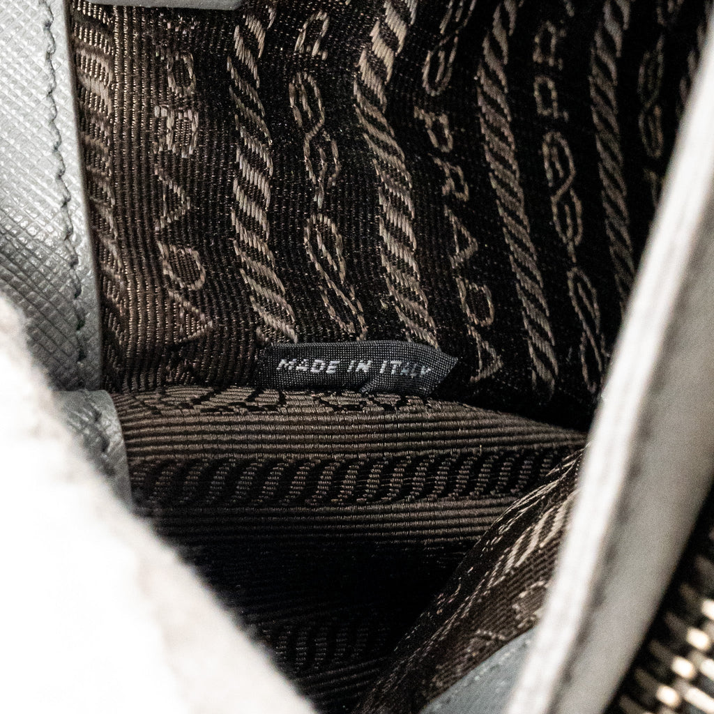 PRADA FLAP MESSANGER BAG CAVIAR GREY SHW
