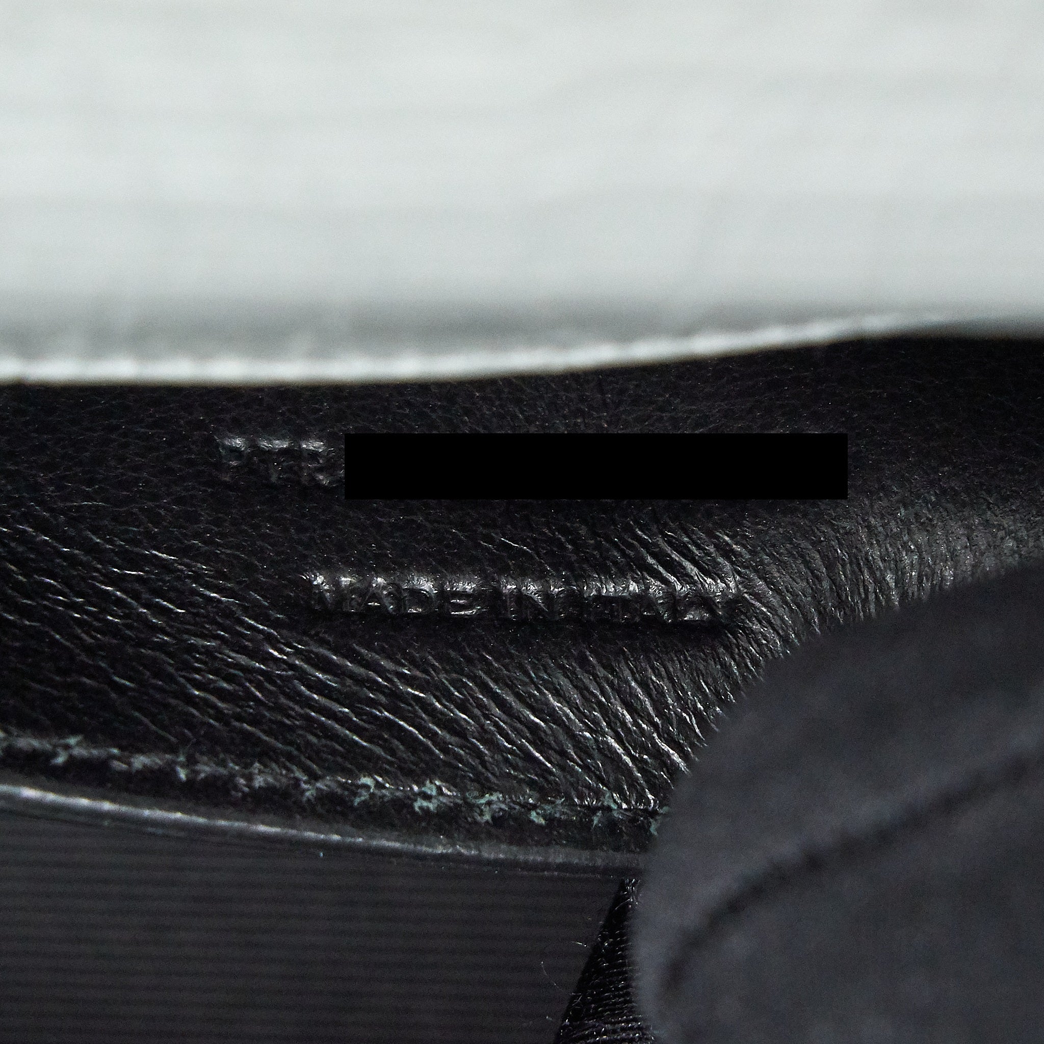 SAINT LAURENT/YSL SMALL KATE BAG CROC-EMBOSSED WITH TASSEL