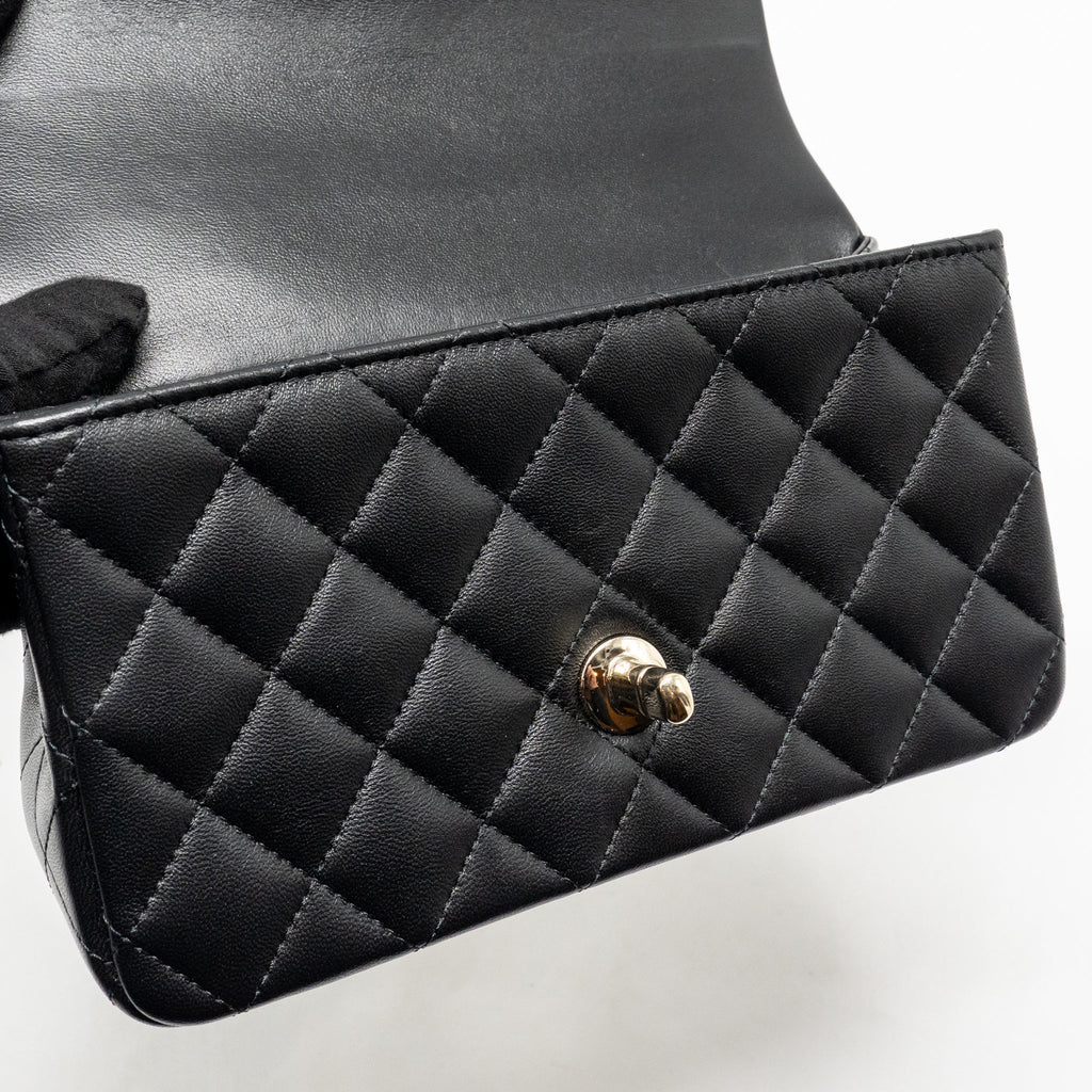 CHANEL TOP HANDLE MINI RECTANGULAR WITH DETAILED CHARM LAMBSKIN BLACK LGHW (MICROCHIP)