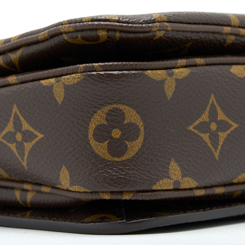 LOUIS VUITTON POCHETTE MÉTIS MONOGRAM CANVAS GHW
