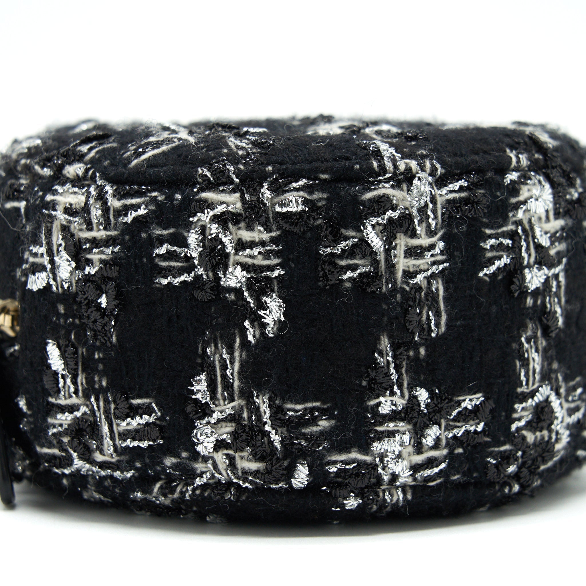 CHANEL TWEED 19 ROUND CLUTCH WITH CHAIN