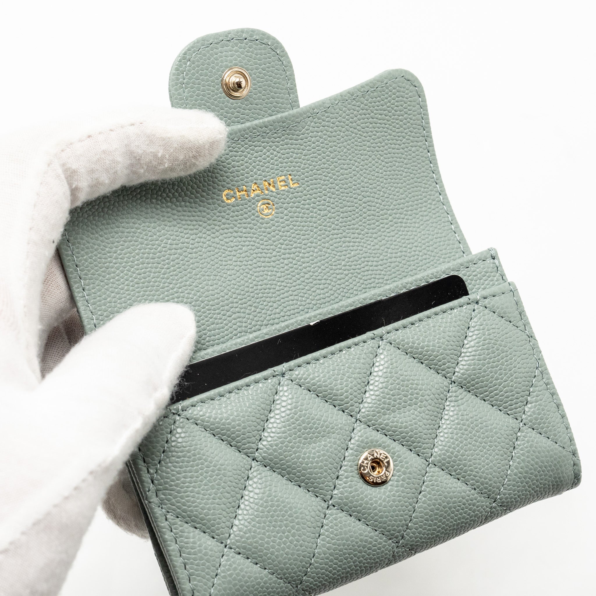 CHANEL CLASSIC FLAP CARD HOLDER CAVIAR LIGHT GREEN LGHW(MICROCHIP)
