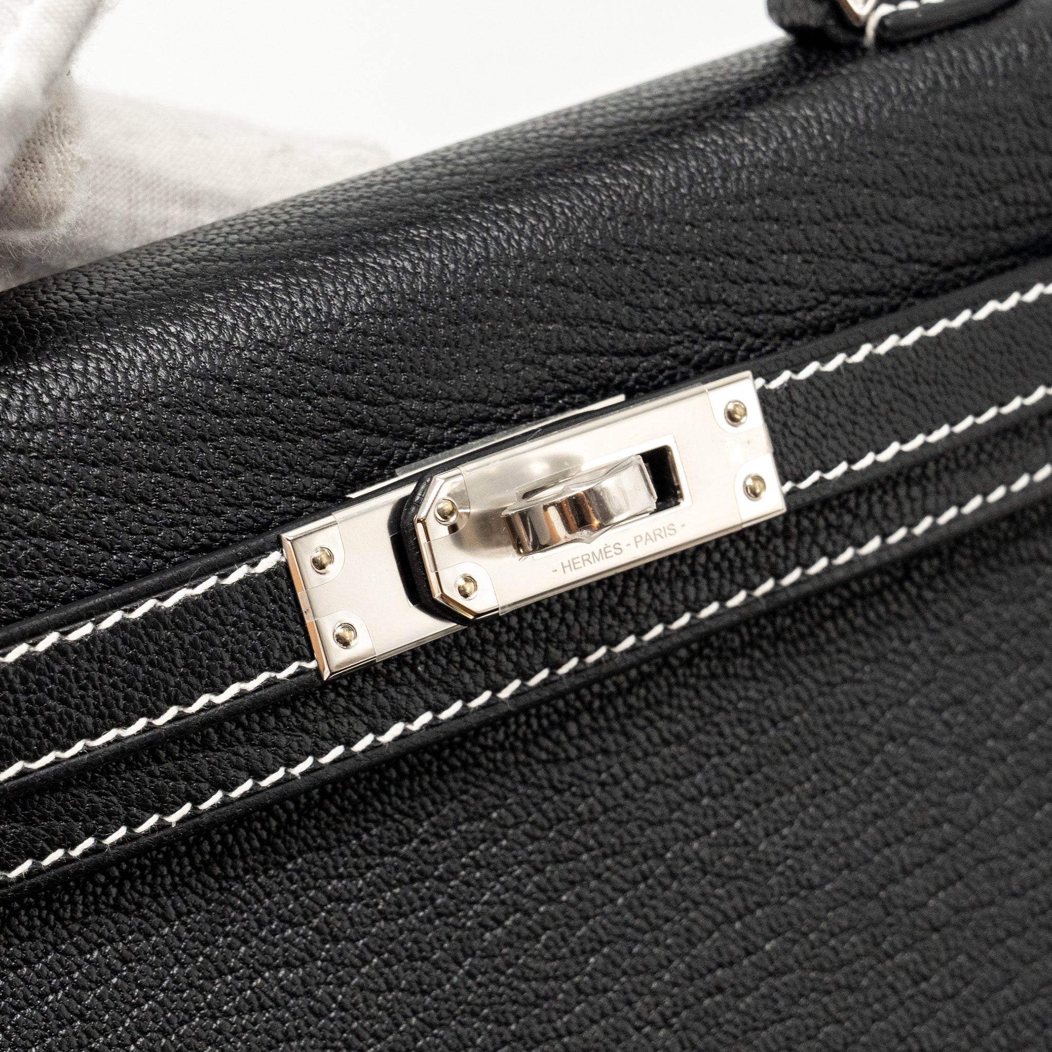 HERMES MINI KELLY II SPECIAL ORDER CHEVRE MYSORE BLACK / GRIS PERLE WHITE STITCHING SHW