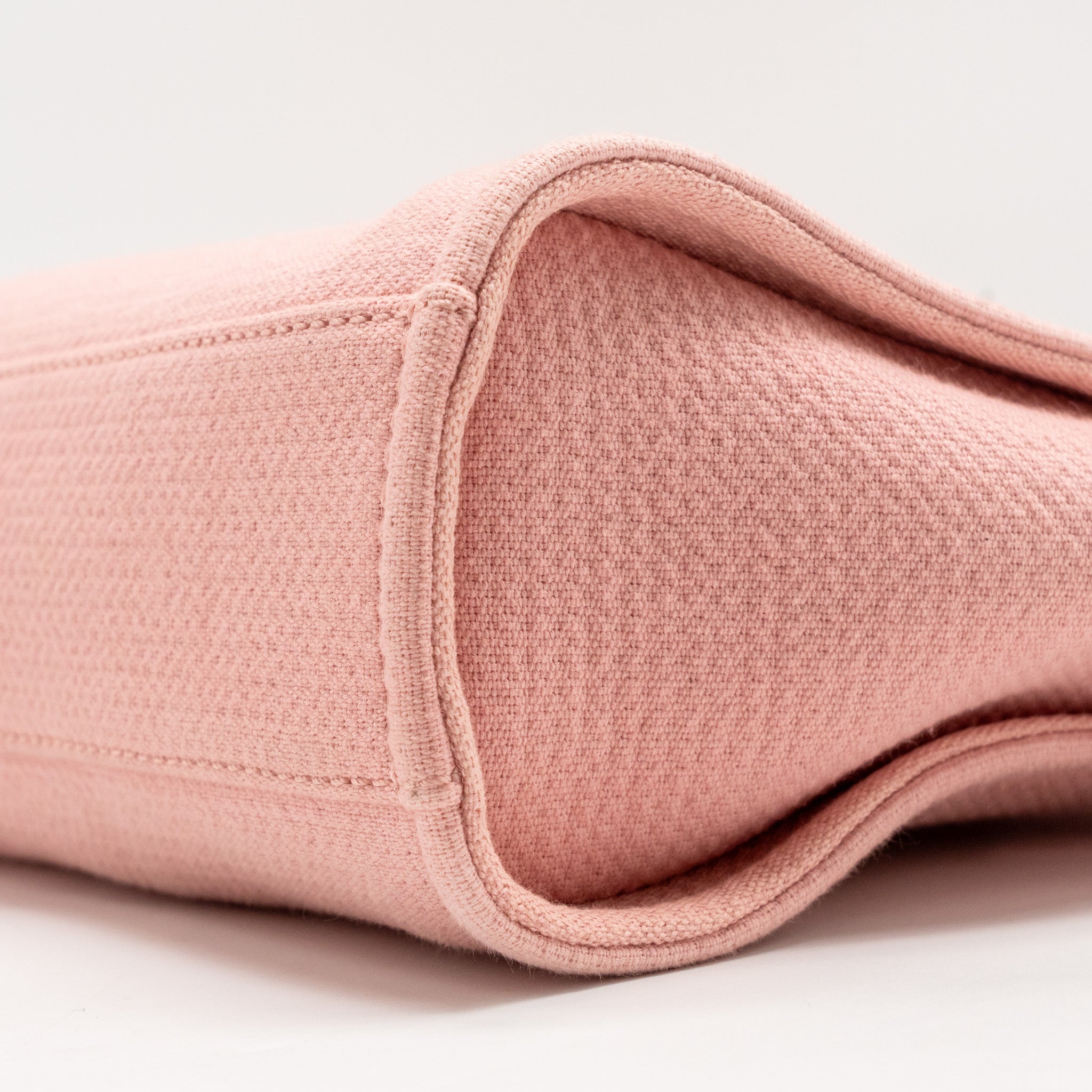 CHANEL DEAUVILLE PM TOTE BAG CANVAS PINK SHW (MICROCHIP)