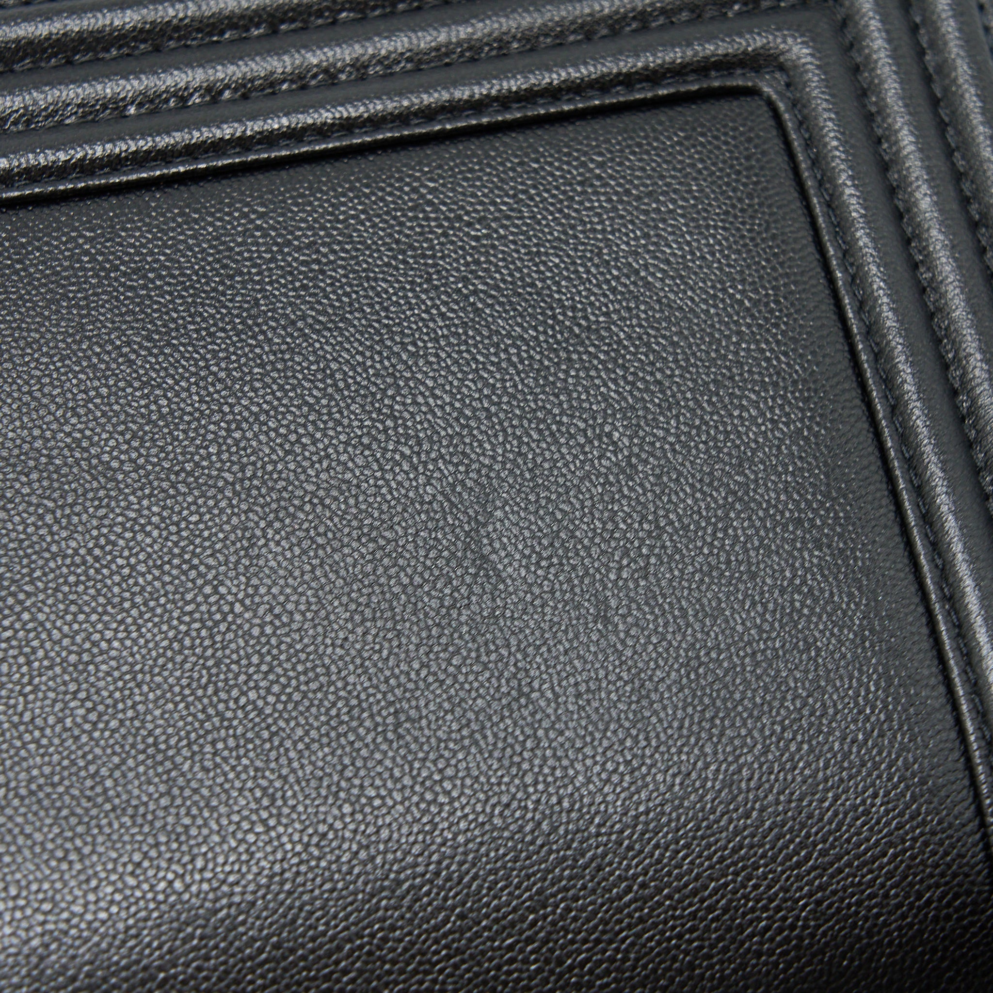 CHANEL MINI BOY BAG CALFSKIN BLACK LGHW (MICROCHIP)