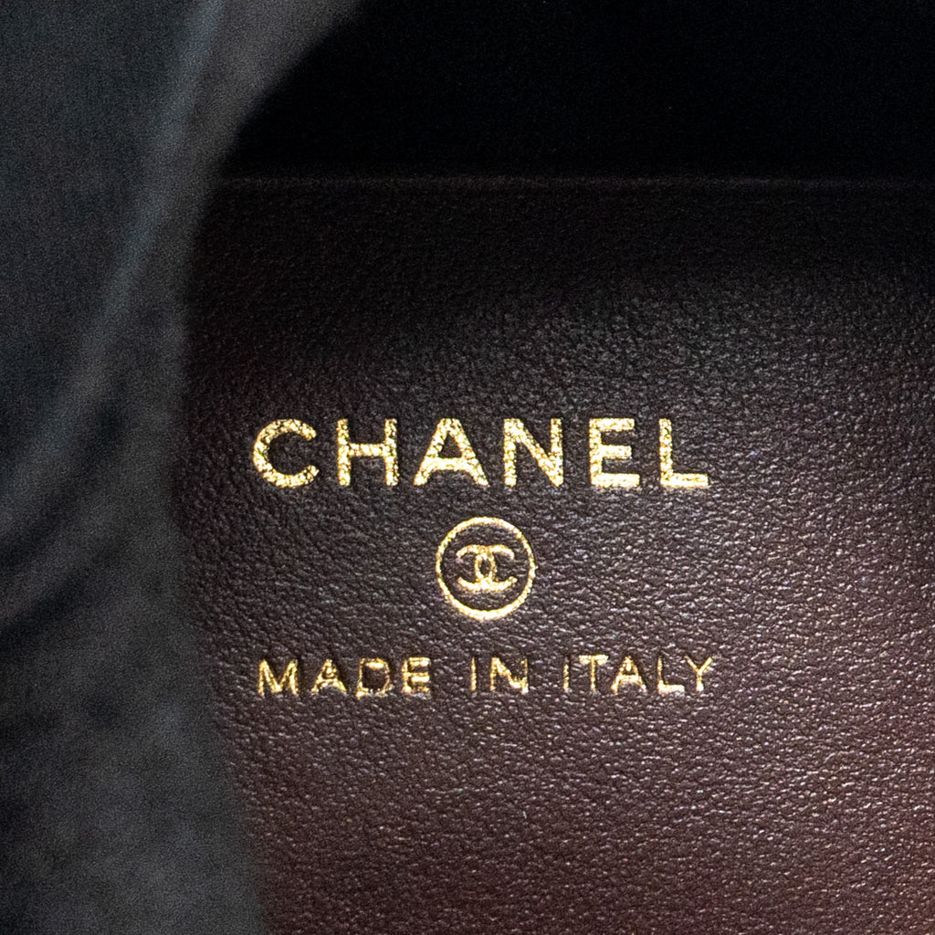 CHANEL 25C QUILTED HOBO BAG CAVIAR BLACK LGHW (MICROCHIP)