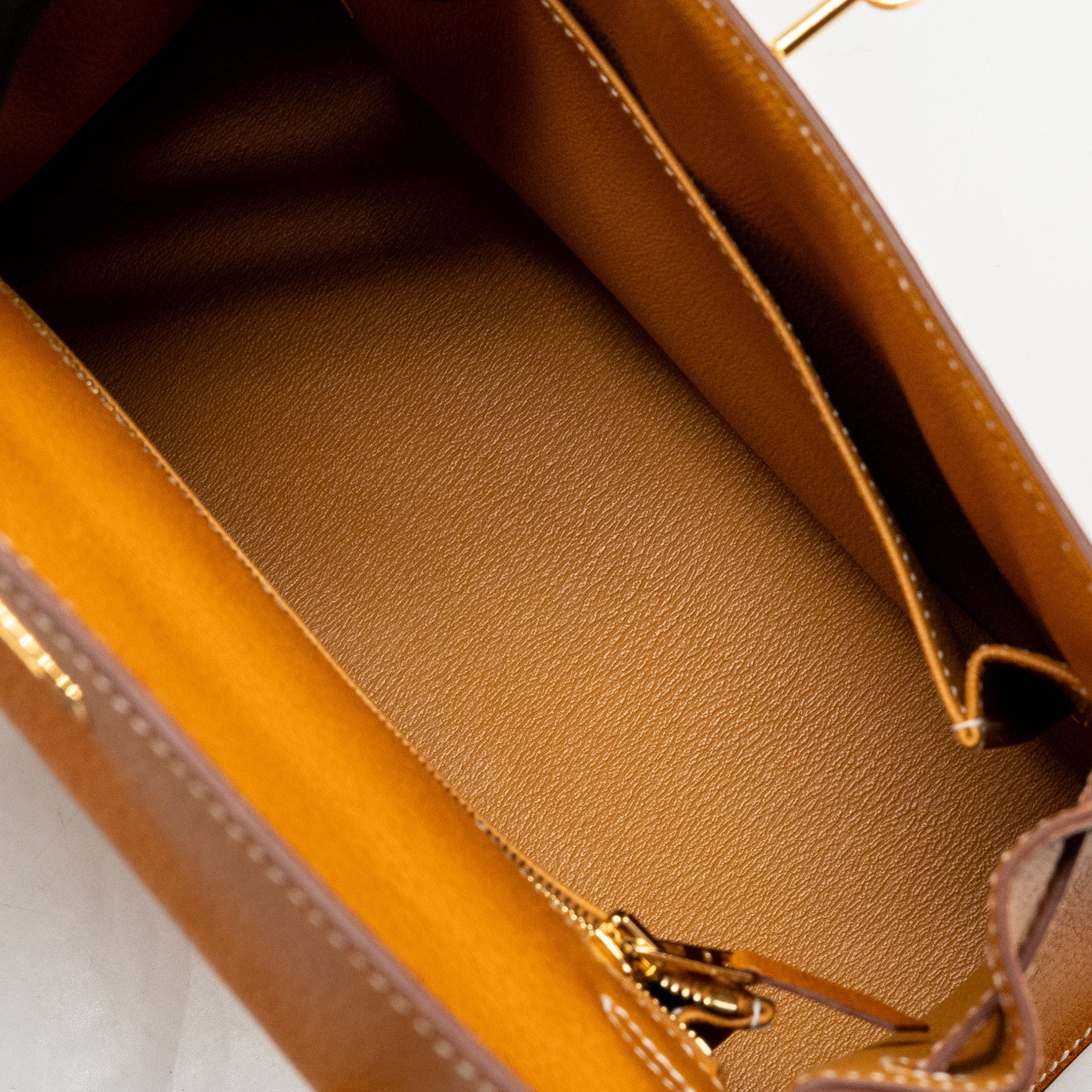 HERMES KELLY 25 PEAU DE PORC TOFFEE GHW
