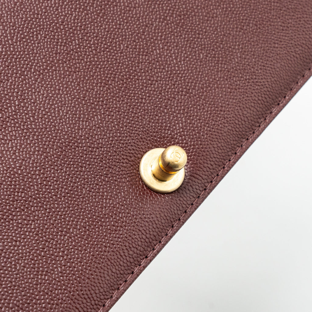 CHANEL MEDIUM BOY BAG LIMITED EDITION CAVIAR BURGUNDY GHW(MICROCHIP)