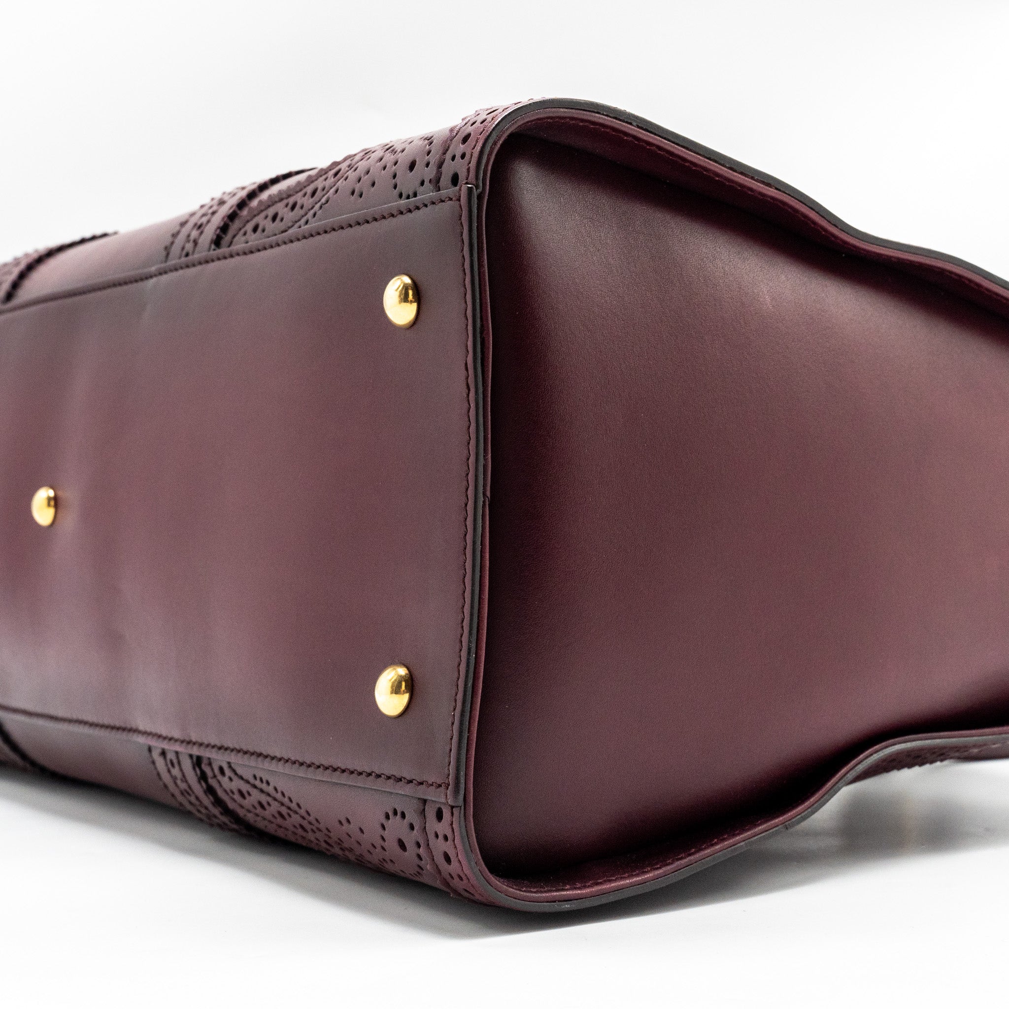 GUCCI VINTAGE DUILIO BROGUE BOSTON BAG CALFSKIN BURGUNDY GHW