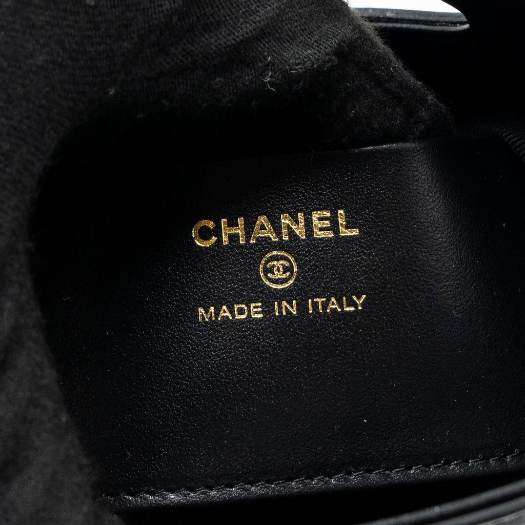CHANEL 24C MINI 31 CLUTCH WITH CHAIN SHINY CALFSKIN  BLACK LGHW(MICROCHIP)
