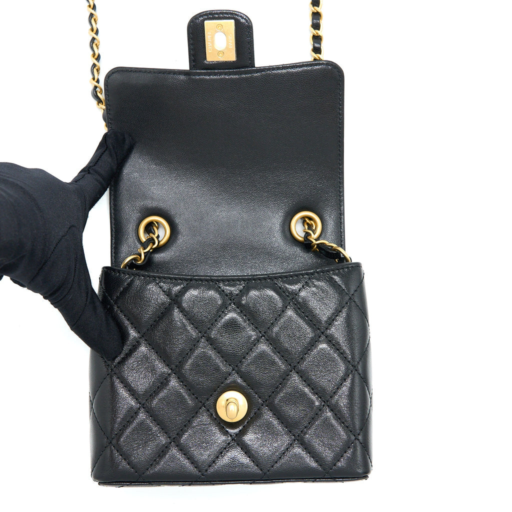 CHANEL 22K RETRO CLASSIC NEW SQUARE MINI FLAP BAG GOATSKIN BLACK GHW (MICROCHIP)