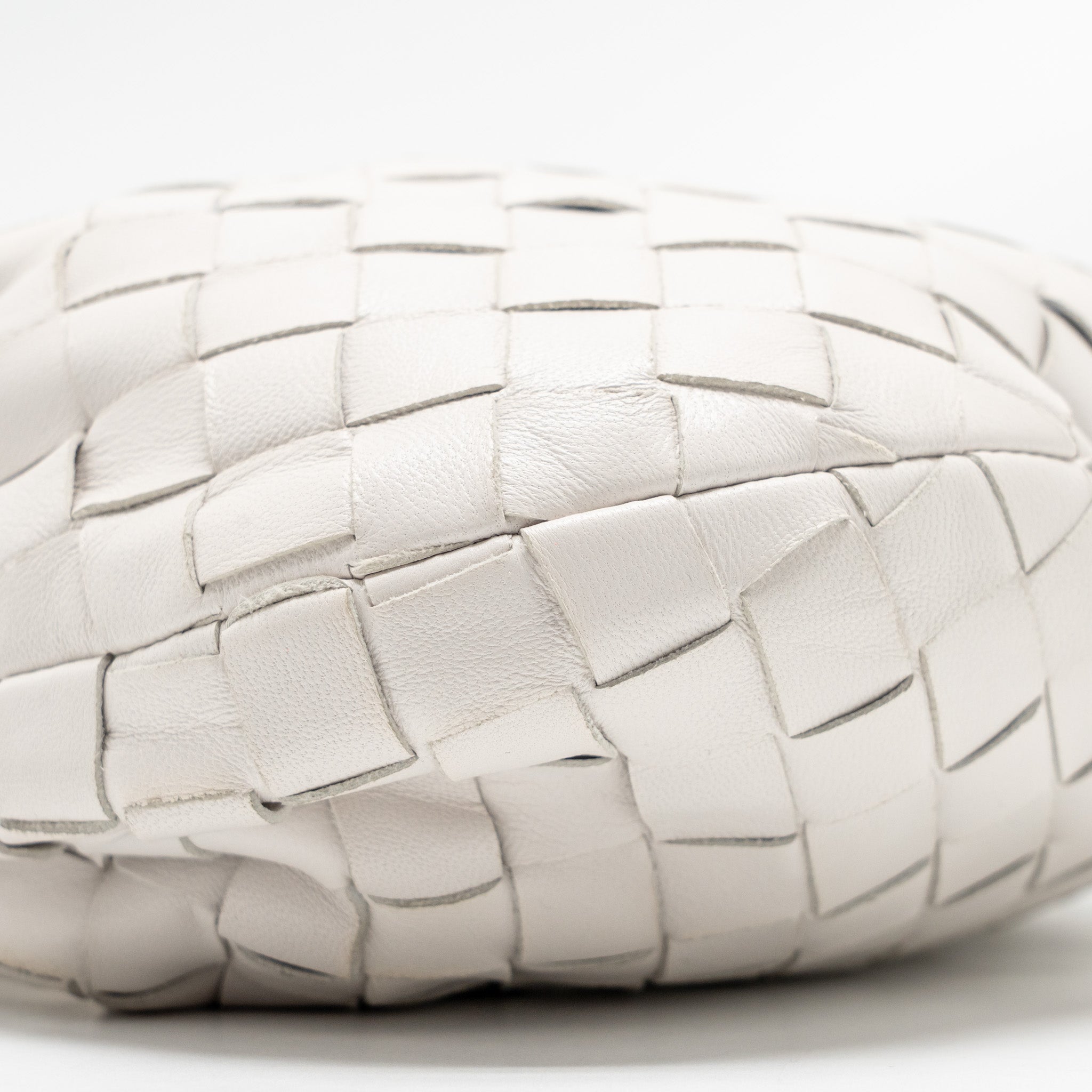 BOTTEGA VENETA MINI JODIE LAMBSKIN WHITE GHW