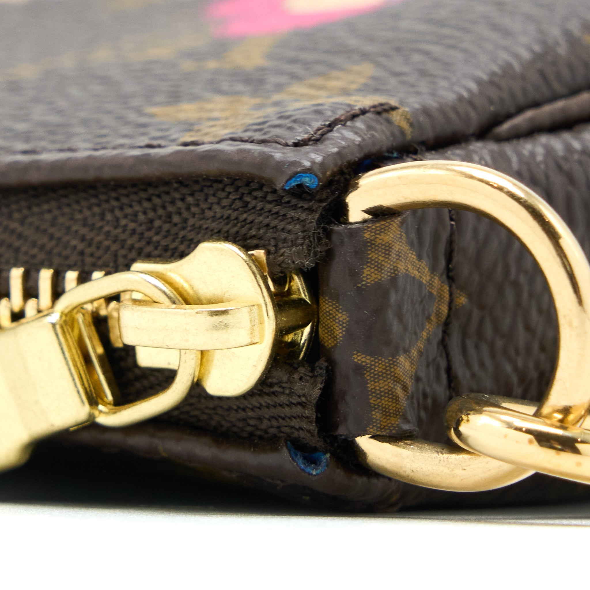 LOUIS VUITTON MINI POCHETTE ACCESSORIES LIMITED EDITION MONOGRAM CANVAS GHW
