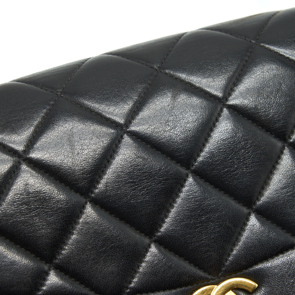 CHANEL VINTAGE MEDIUM DIANA FLAP BAG LAMBSKIN BLACK GHW