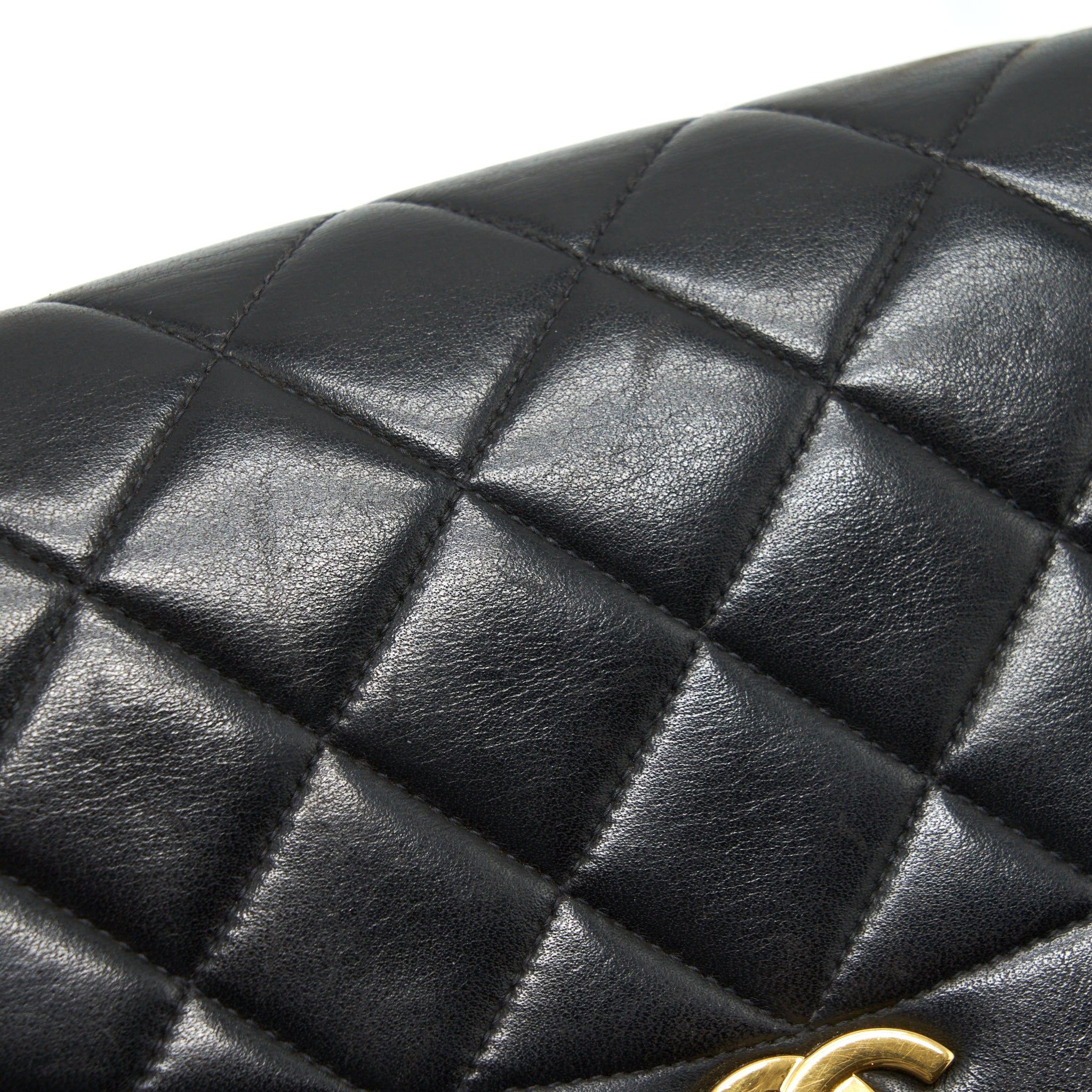 CHANEL VINTAGE MEDIUM DIANA FLAP BAG LAMBSKIN BLACK GHW